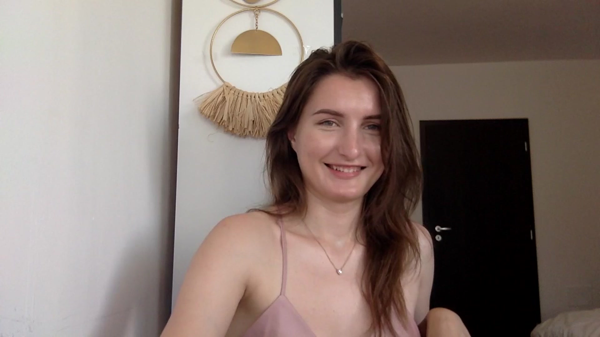 Gallery image thumbnail from EmilyRosier's myfreecams stream on, 07/01/2023, 14:19 image 13 of 20
