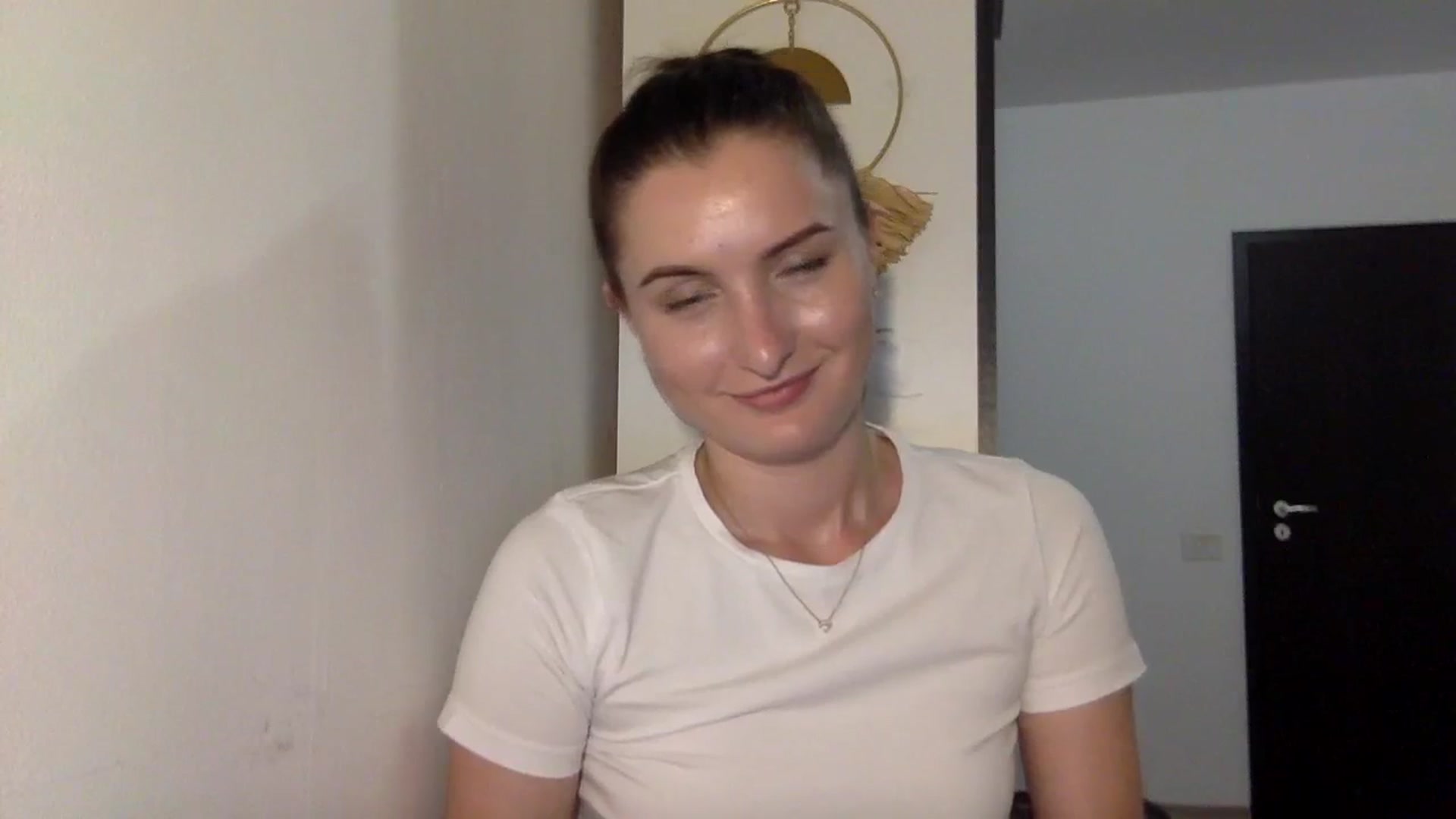 Gallery image thumbnail from EmilyRosier's myfreecams stream on, 08/03/2023, 18:10 image 19 of 20