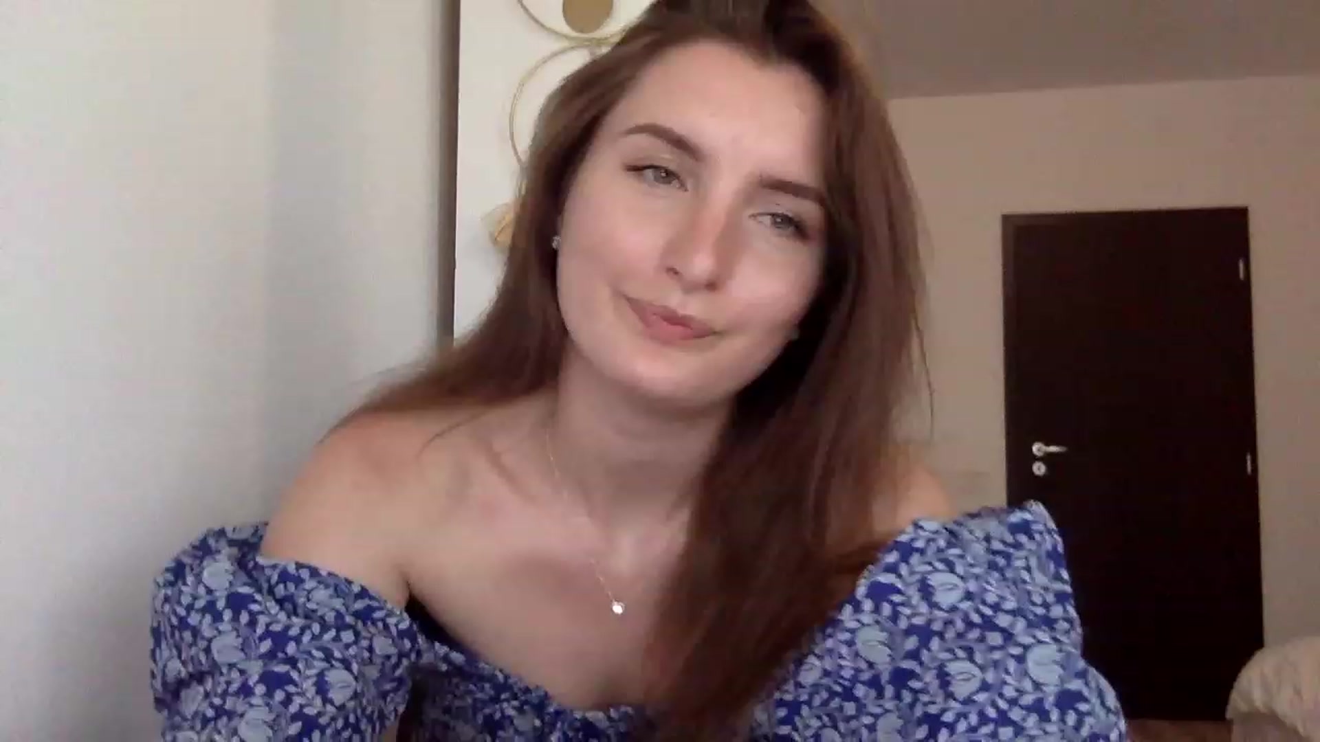 Gallery image thumbnail from EmilyRosier's myfreecams stream on, 08/04/2023, 16:06 image 15 of 20