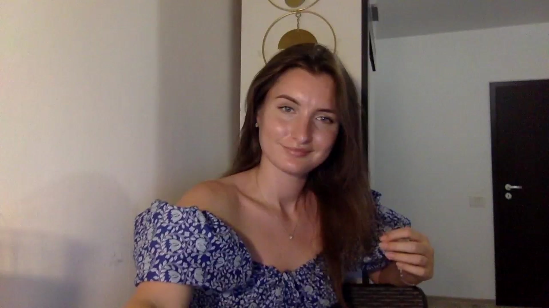 Gallery image thumbnail from EmilyRosier's myfreecams stream on, 08/04/2023, 18:28 image 10 of 20