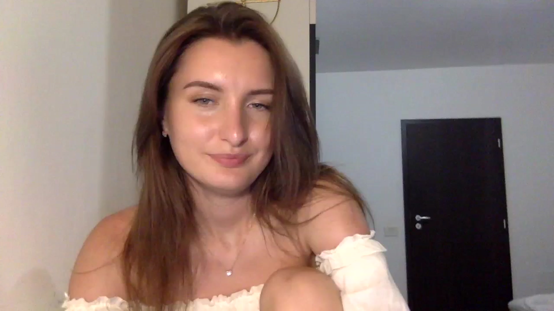 Gallery image thumbnail from EmilyRosier's myfreecams stream on, 08/09/2023, 21:49 image 1 of 20