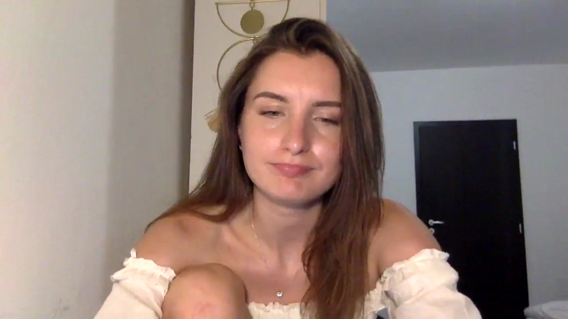 Gallery image thumbnail from EmilyRosier's myfreecams stream on, 08/09/2023, 21:49 image 11 of 20