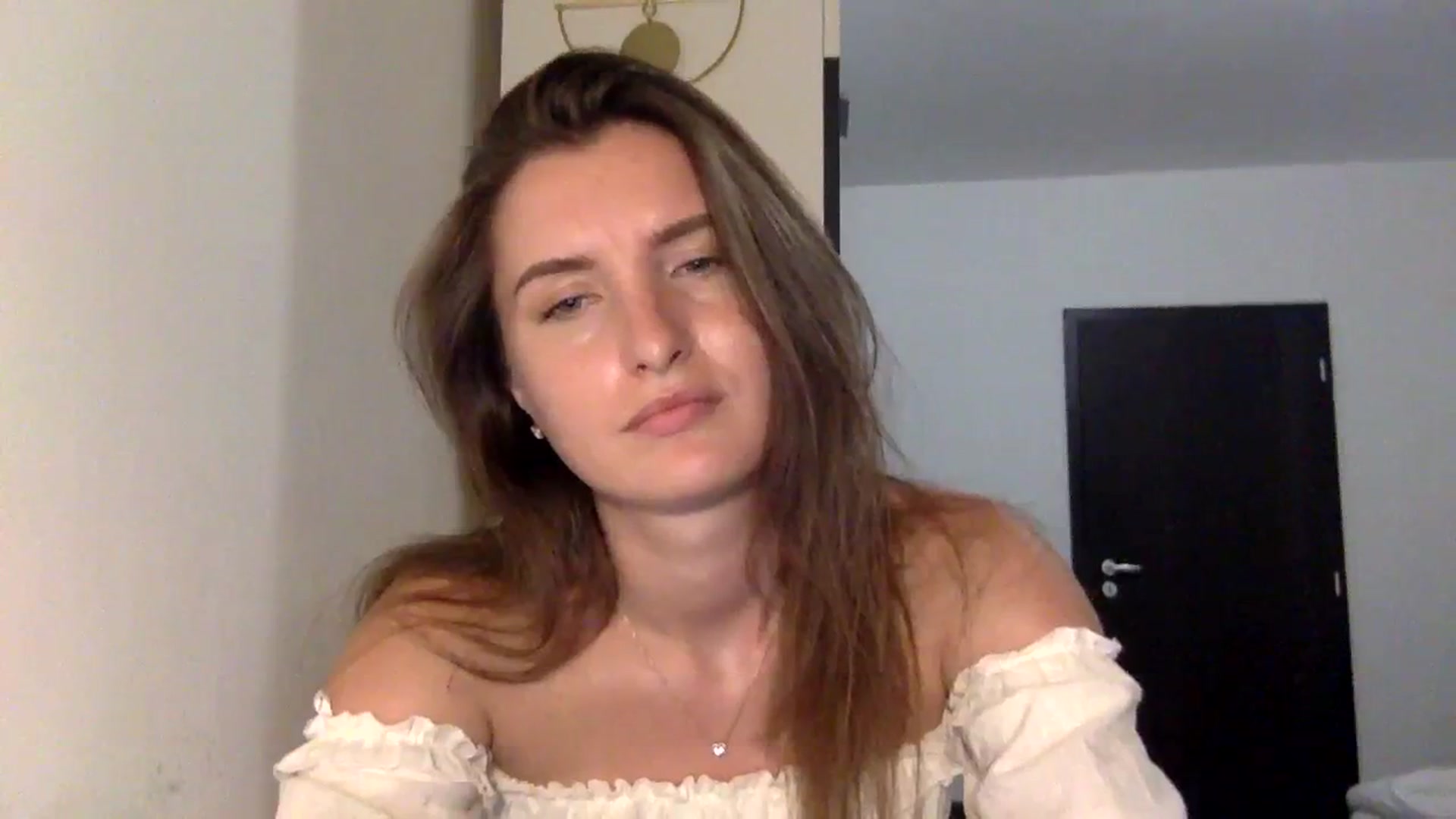 Gallery image thumbnail from EmilyRosier's myfreecams stream on, 08/09/2023, 21:49 image 9 of 20