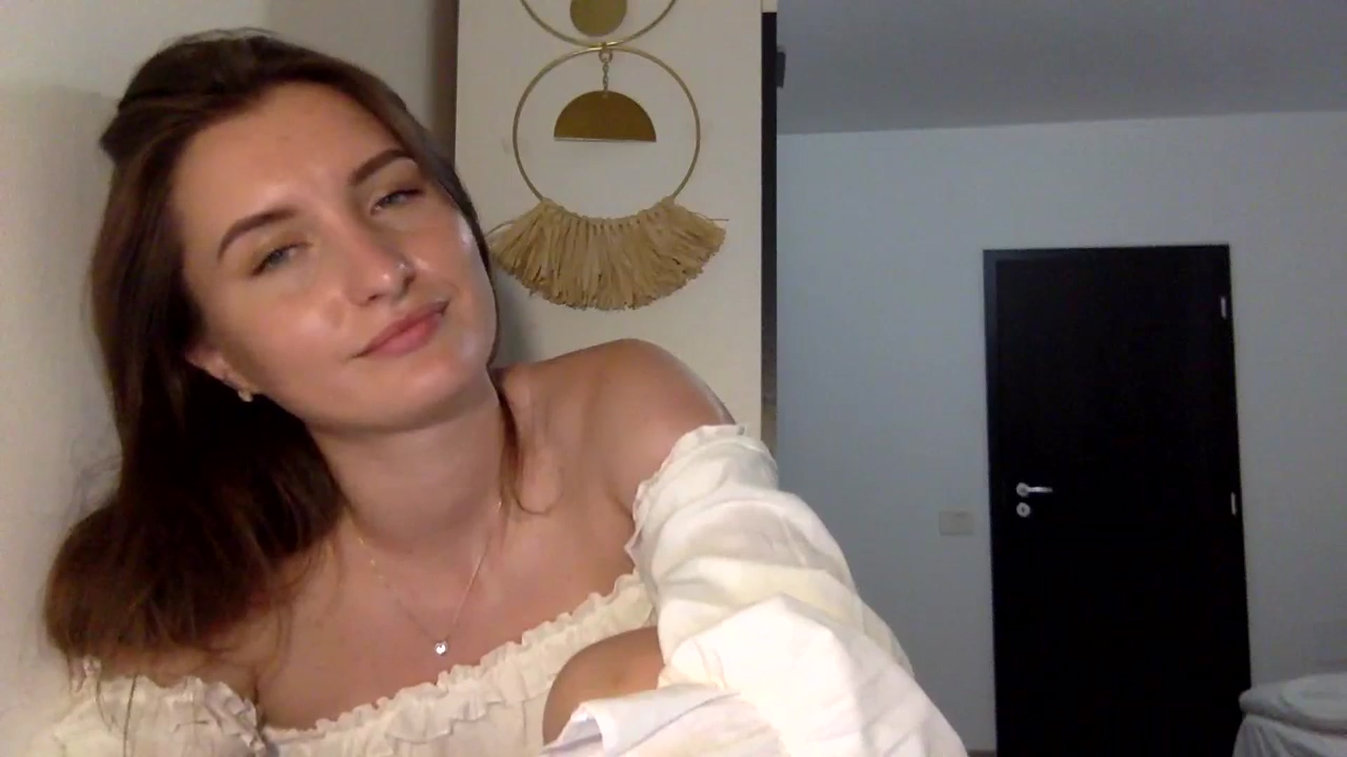Gallery image thumbnail from EmilyRosier's myfreecams stream on, 08/09/2023, 21:49 image 14 of 20