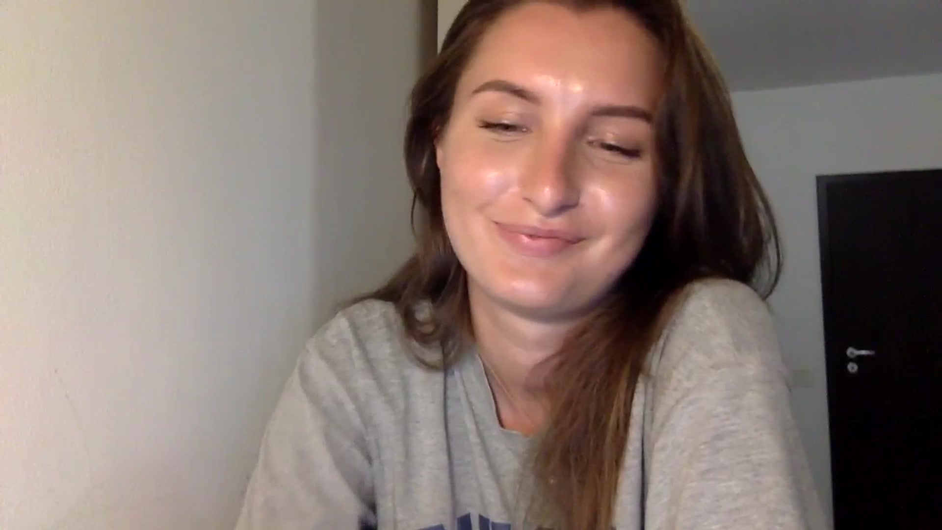 Gallery image thumbnail from EmilyRosier's myfreecams stream on, 08/30/2023, 19:36 image 14 of 20