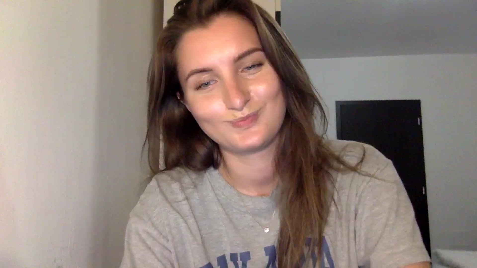 Gallery image thumbnail from EmilyRosier's myfreecams stream on, 08/30/2023, 22:15 image 13 of 20