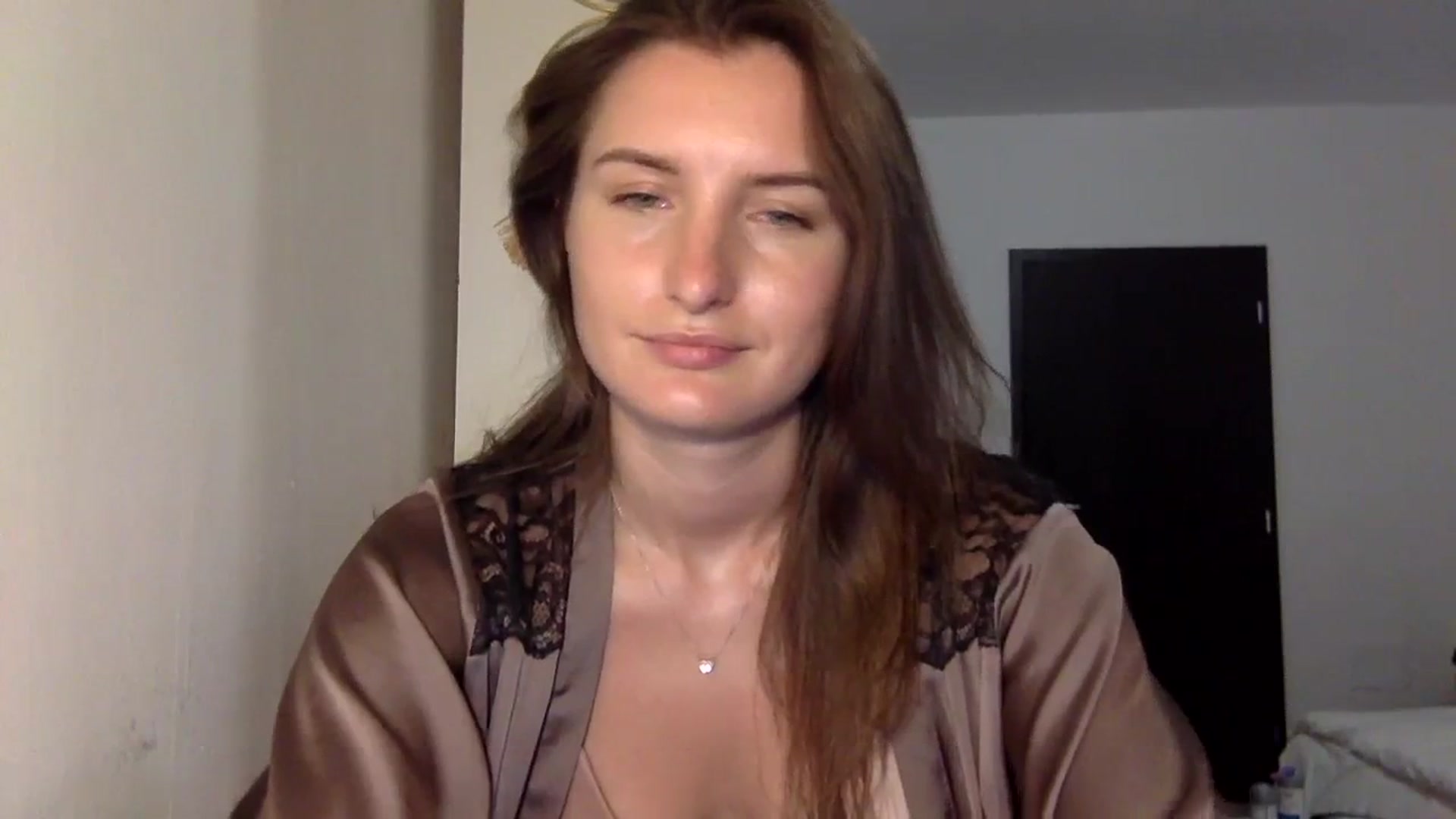 Gallery image thumbnail from EmilyRosier's myfreecams stream on, 09/06/2023, 18:49 image 13 of 20