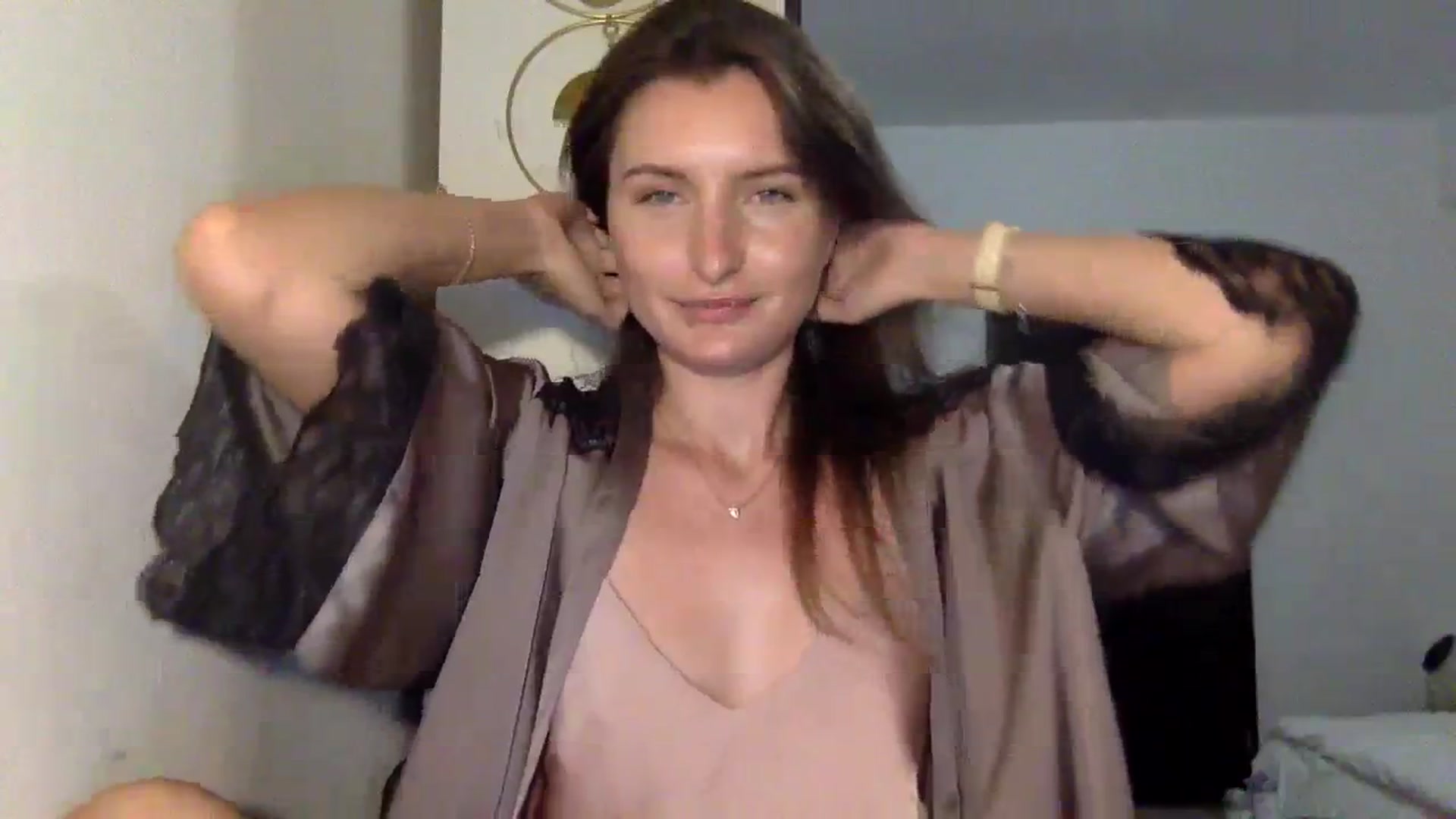 Gallery image thumbnail from EmilyRosier's myfreecams stream on, 09/06/2023, 18:49 image 6 of 20