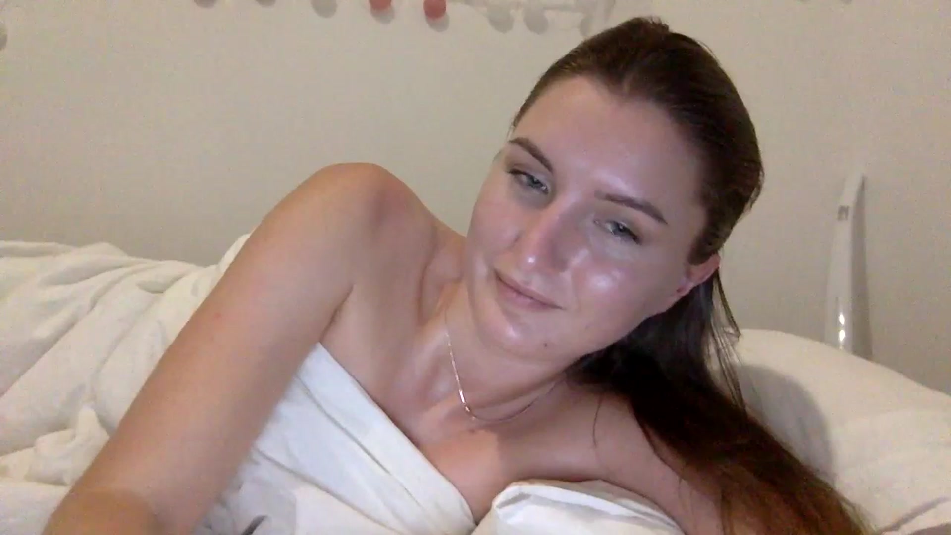 Gallery image thumbnail from EmilyRosier's myfreecams stream on, 09/11/2023, 22:00 image 7 of 20