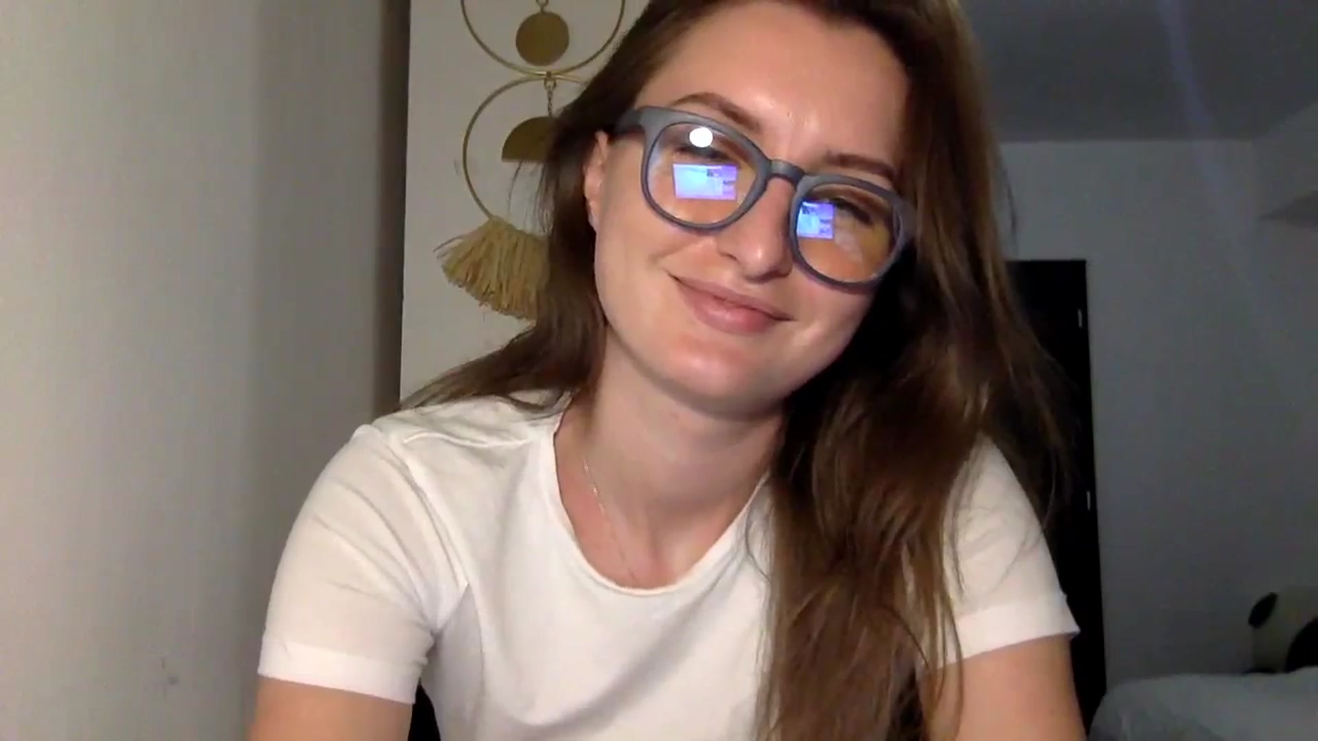 Gallery image thumbnail from EmilyRosier's myfreecams stream on, 09/13/2023, 23:31 image 16 of 20