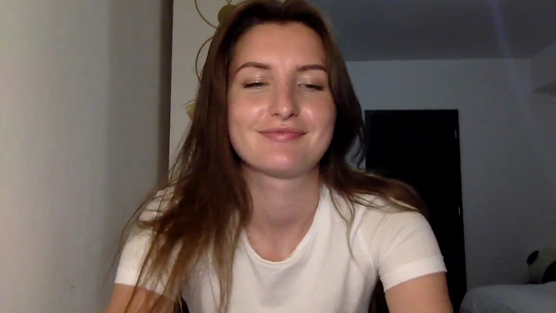 Gallery image thumbnail from EmilyRosier's myfreecams stream on, 09/13/2023, 23:31 image 10 of 20