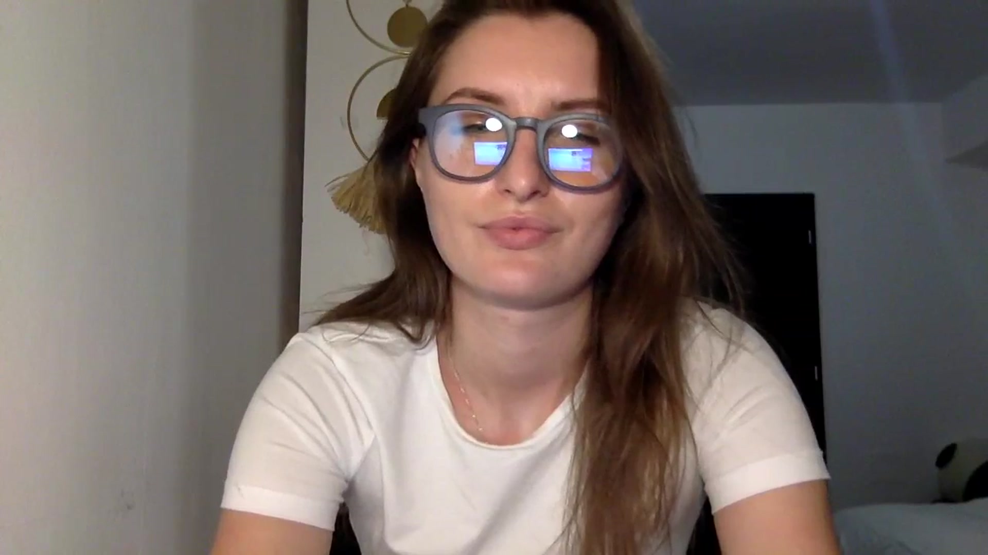 Gallery image thumbnail from EmilyRosier's myfreecams stream on, 09/13/2023, 23:31 image 18 of 20