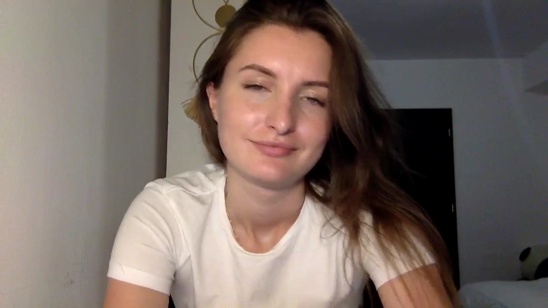 Gallery image thumbnail from EmilyRosier's myfreecams stream on, 09/13/2023, 23:31 image 11 of 20