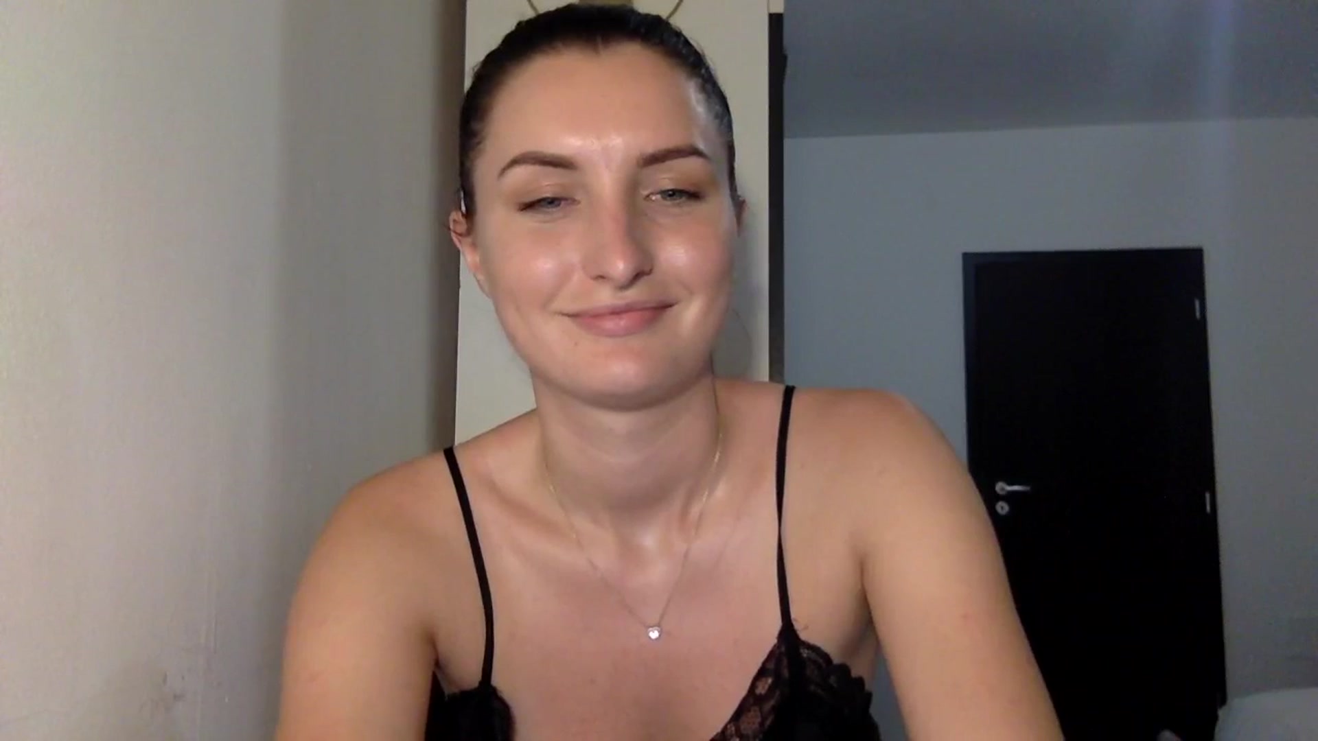 Gallery image thumbnail from EmilyRosier's myfreecams stream on, 09/18/2023, 22:56 image 20 of 20