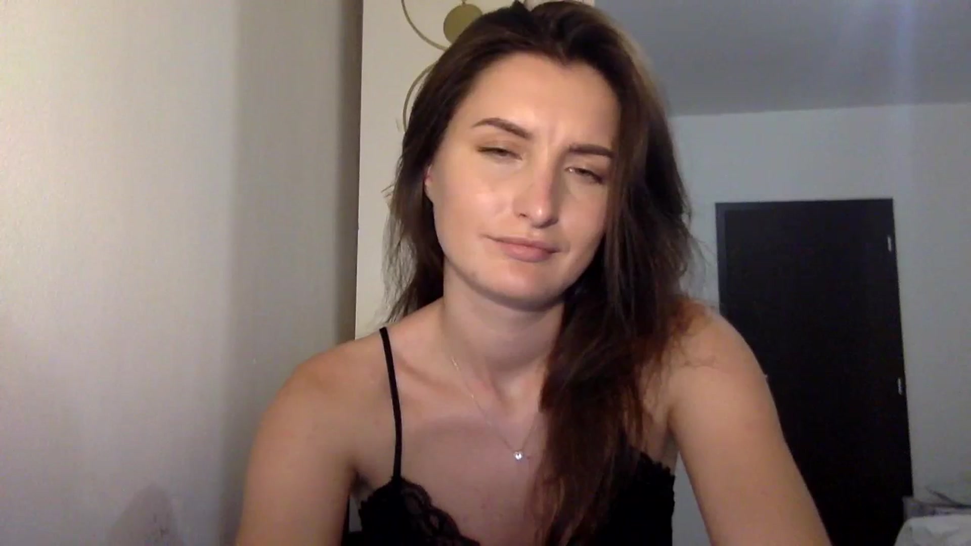 Gallery image thumbnail from EmilyRosier's myfreecams stream on, 09/22/2023, 19:36 image 10 of 20