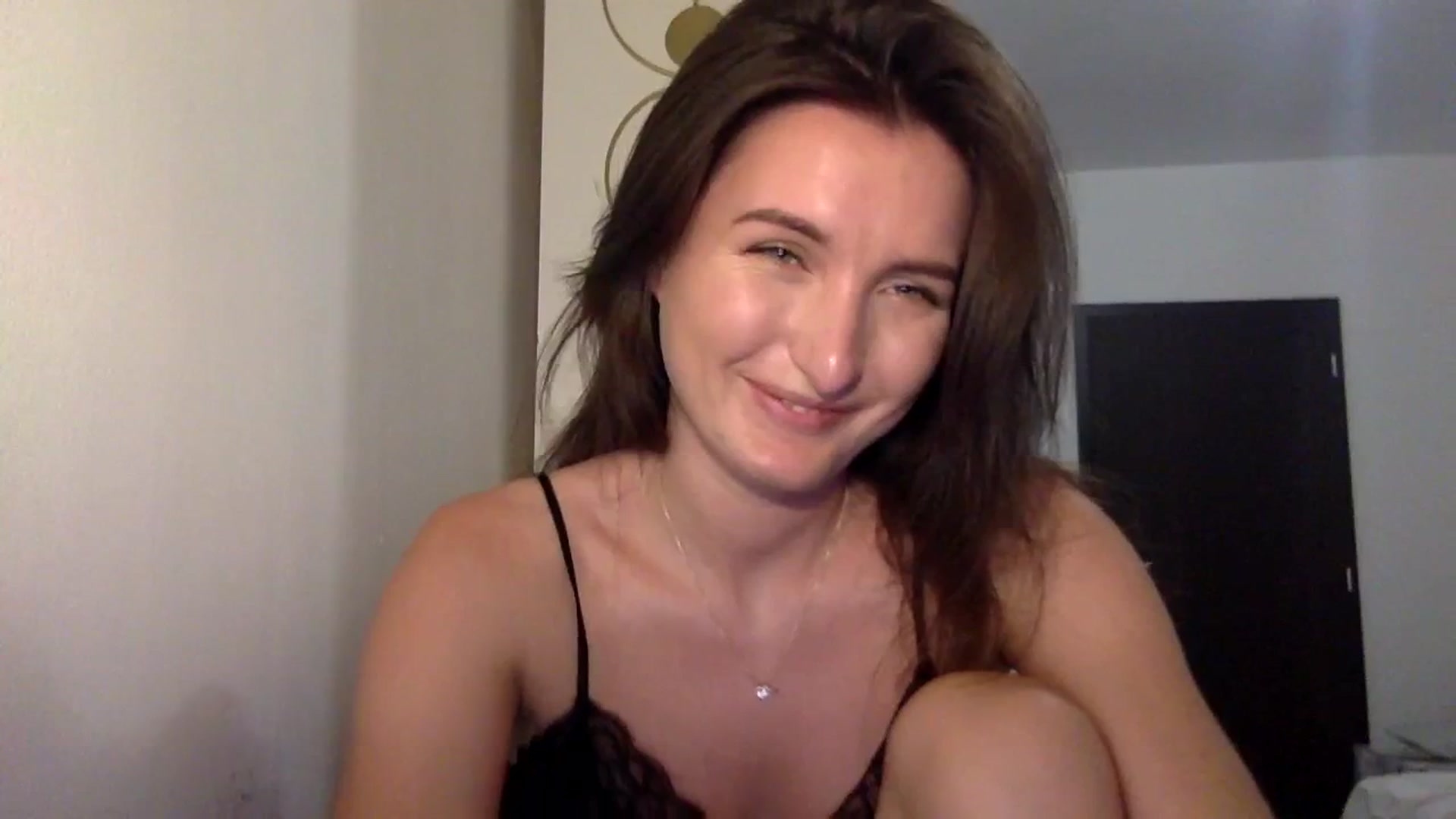 Gallery image thumbnail from EmilyRosier's myfreecams stream on, 09/22/2023, 19:36 image 5 of 20