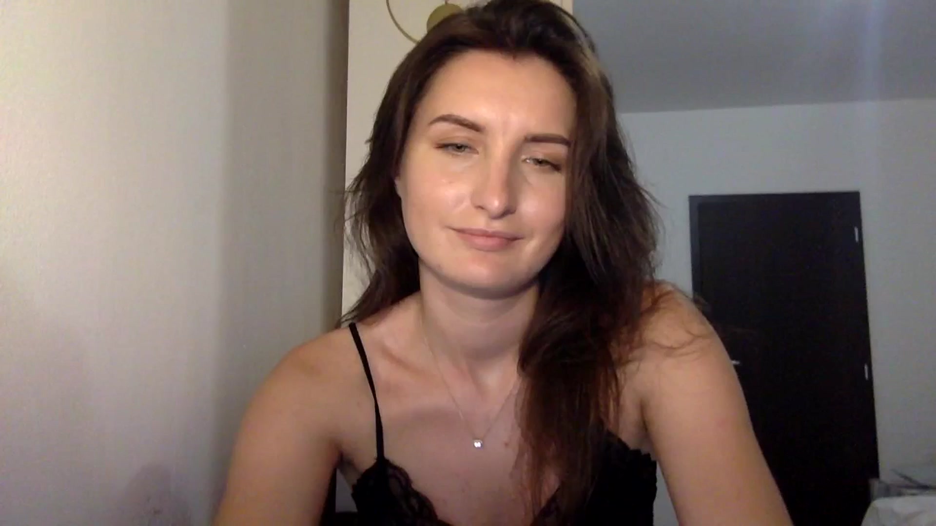 Gallery image thumbnail from EmilyRosier's myfreecams stream on, 09/22/2023, 19:36 image 9 of 20
