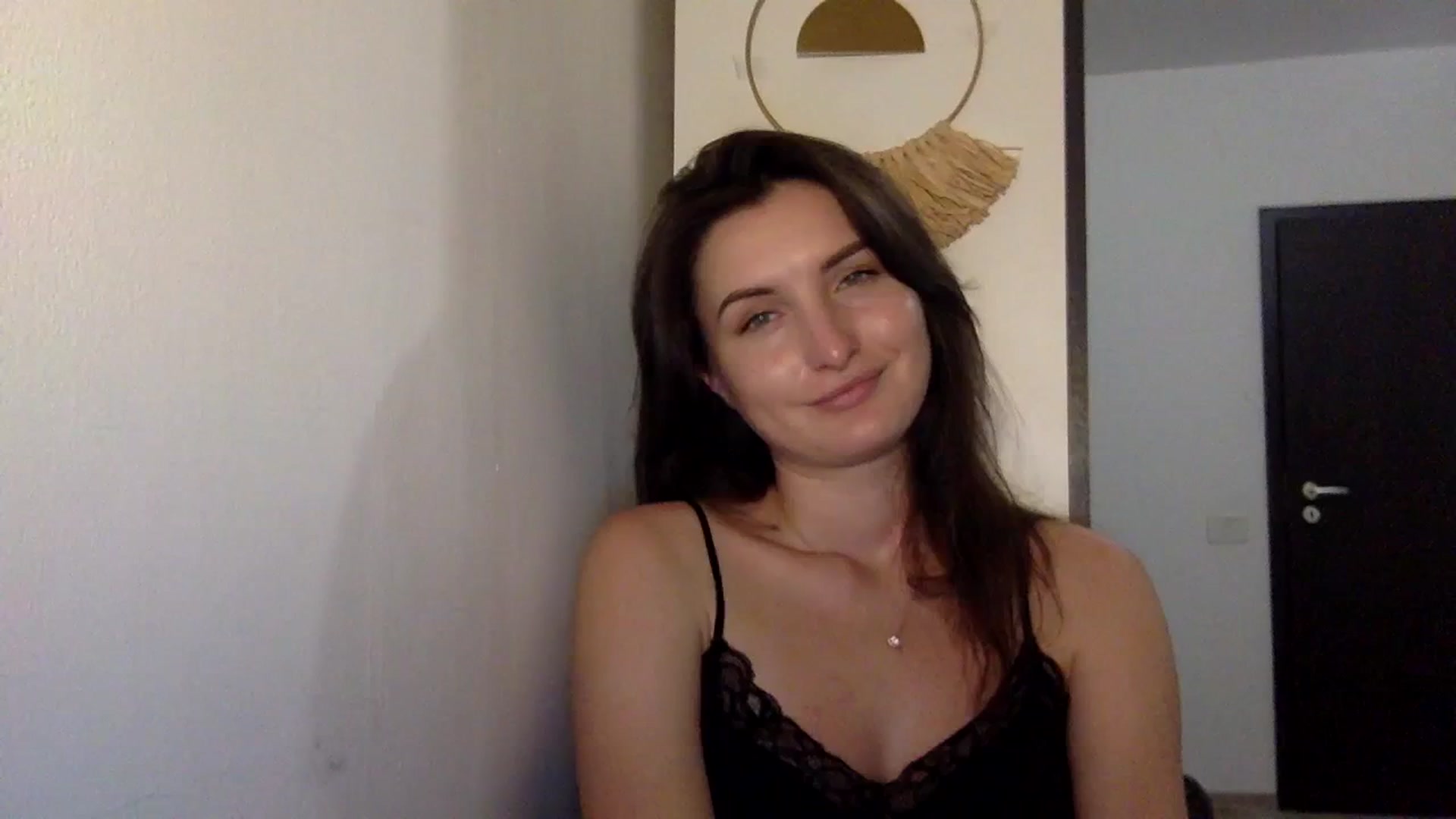 Gallery image thumbnail from EmilyRosier's myfreecams stream on, 09/22/2023, 20:44 image 15 of 20