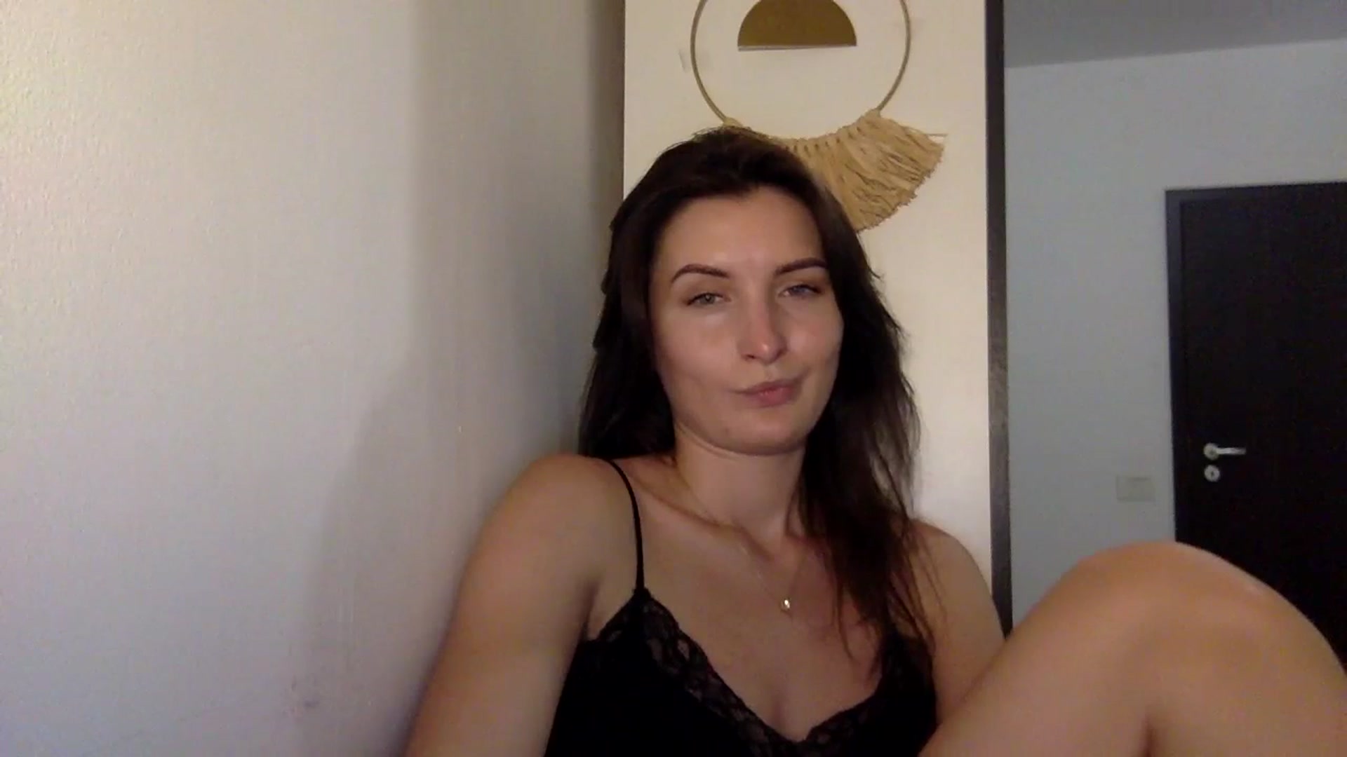 Gallery image thumbnail from EmilyRosier's myfreecams stream on, 09/22/2023, 20:44 image 6 of 20