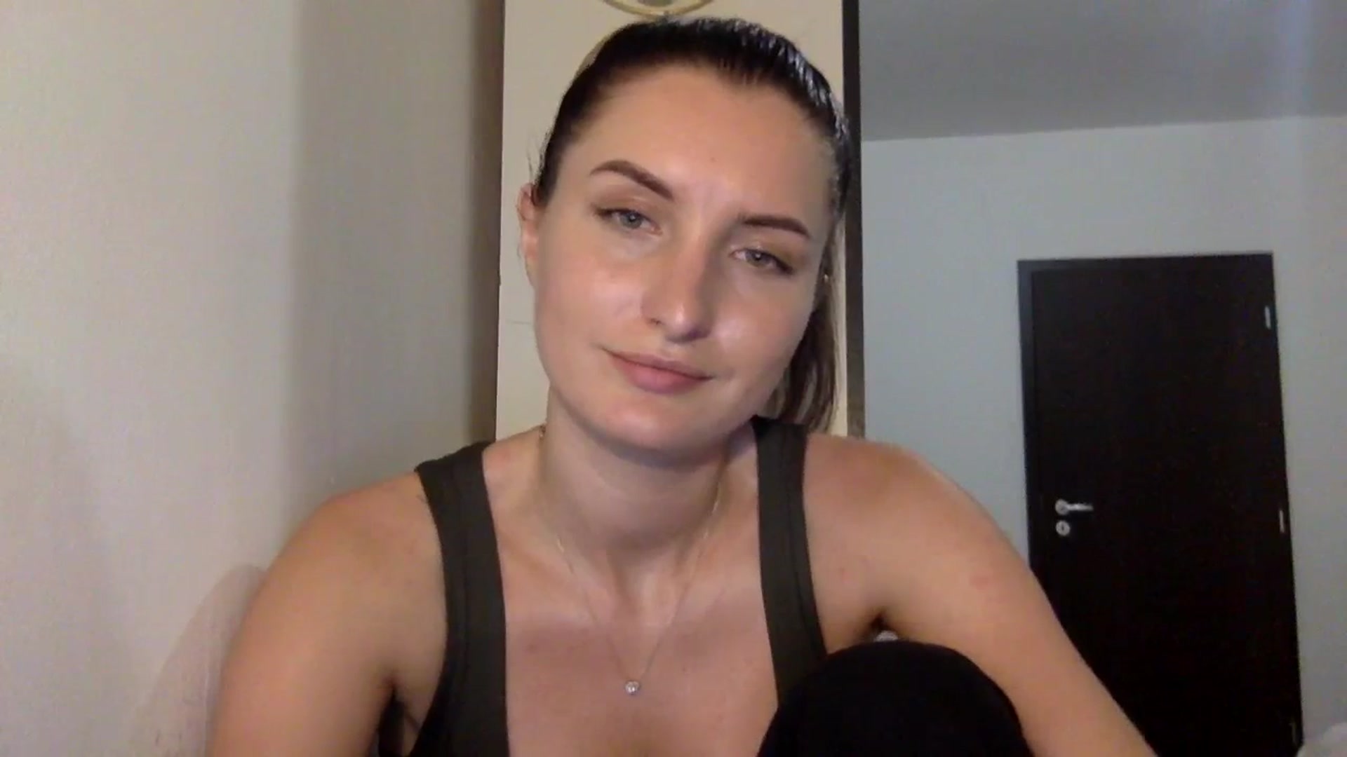 Gallery image thumbnail from EmilyRosier's myfreecams stream on, 09/28/2023, 22:10 image 20 of 20