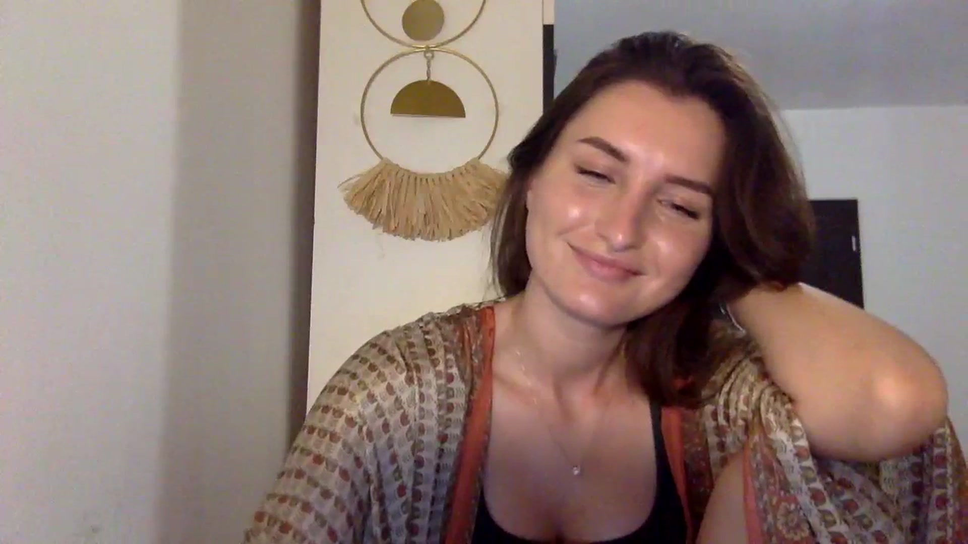 Gallery image thumbnail from EmilyRosier's myfreecams stream on, 11/08/2023, 22:50 image 14 of 20