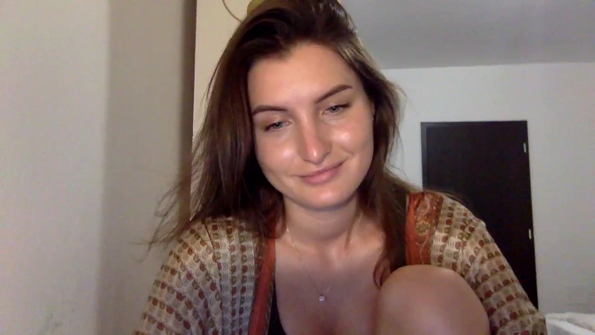 Gallery image thumbnail from EmilyRosier's myfreecams stream on, 11/08/2023, 22:50 image 20 of 20