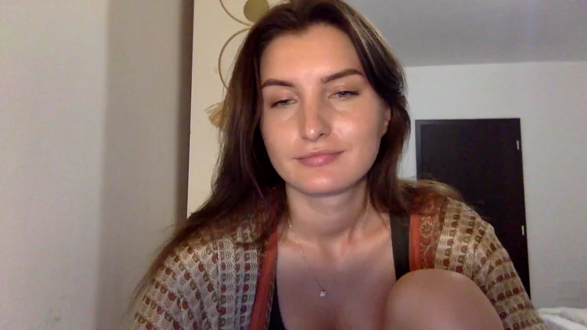 Gallery image thumbnail from EmilyRosier's myfreecams stream on, 11/08/2023, 22:50 image 13 of 20