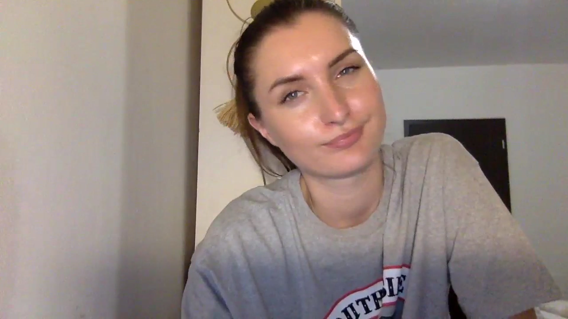 Gallery image thumbnail from EmilyRosier's myfreecams stream on, 11/09/2023, 22:16 image 13 of 20