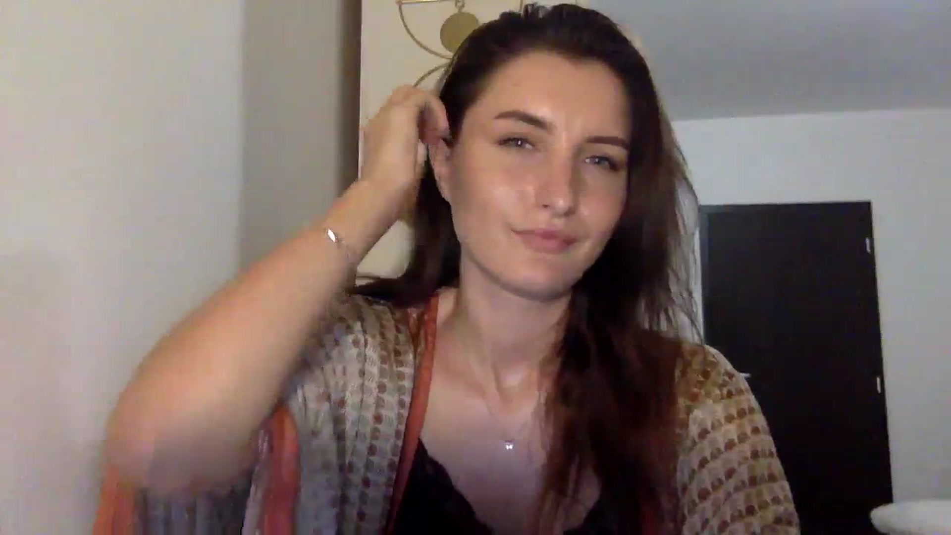 Gallery image thumbnail from EmilyRosier's myfreecams stream on, 11/11/2023, 20:17 image 15 of 20