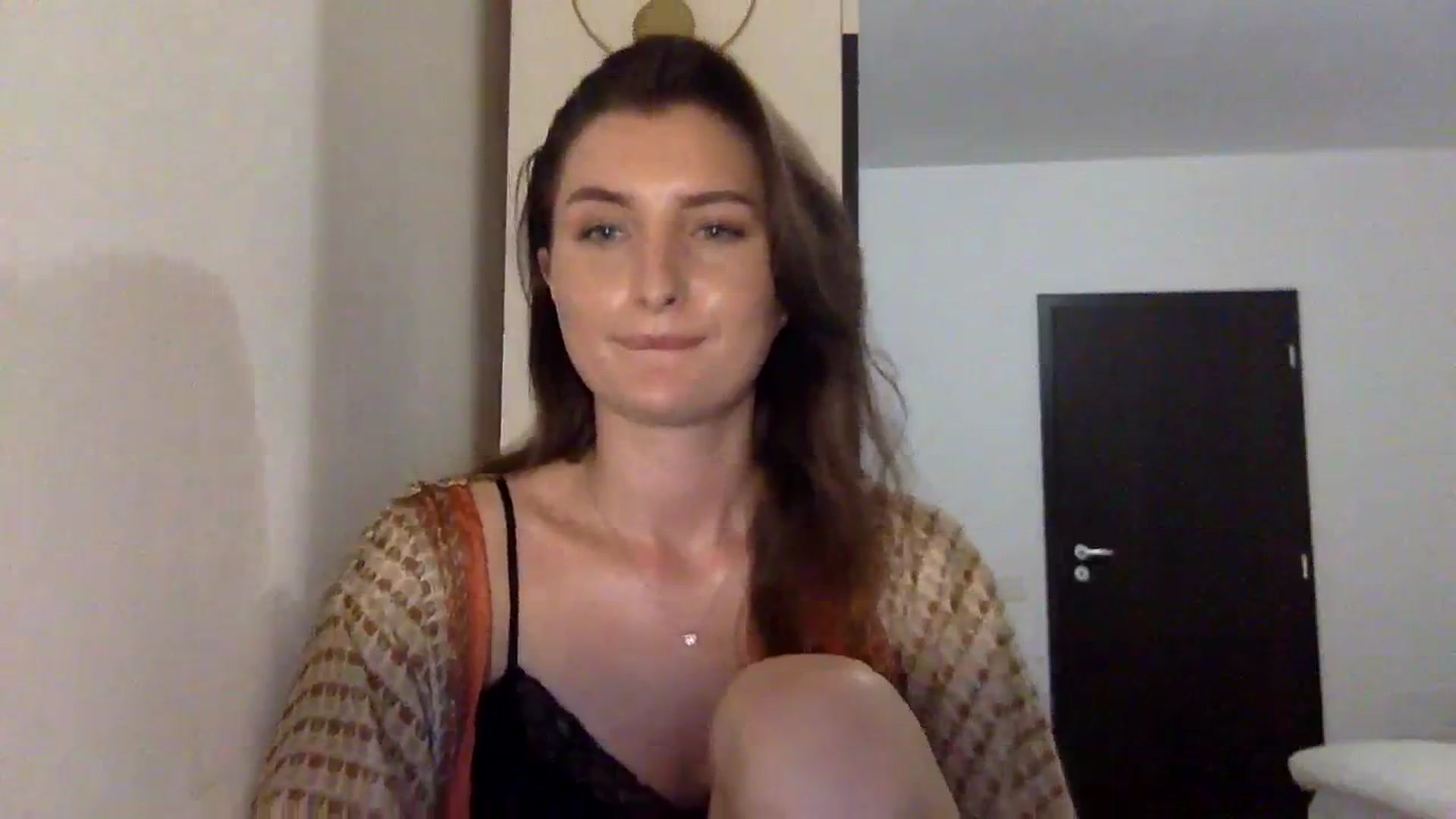 Gallery image thumbnail from EmilyRosier's myfreecams stream on, 11/11/2023, 20:17 image 8 of 20