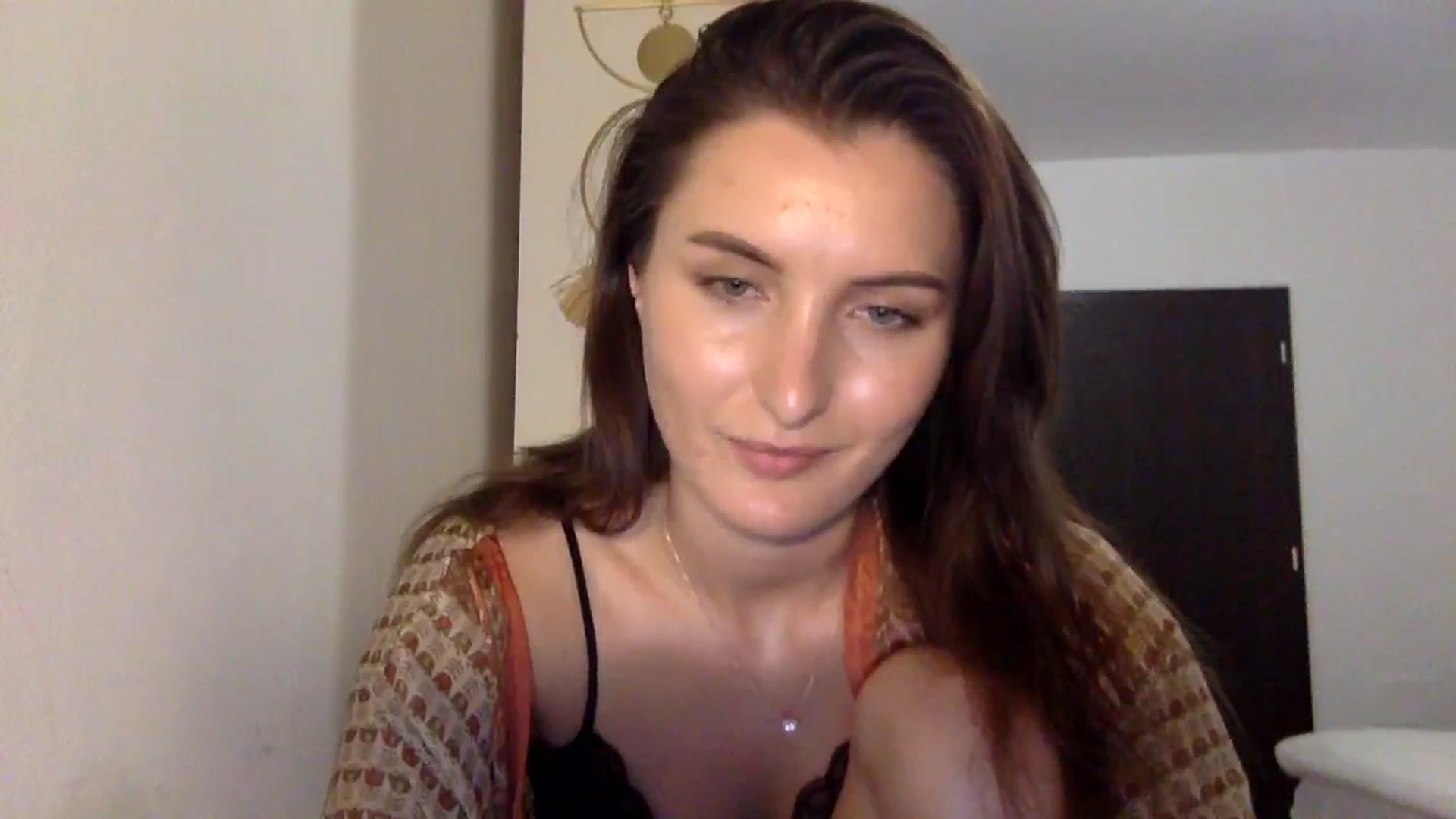 Gallery image thumbnail from EmilyRosier's myfreecams stream on, 11/11/2023, 20:17 image 5 of 20