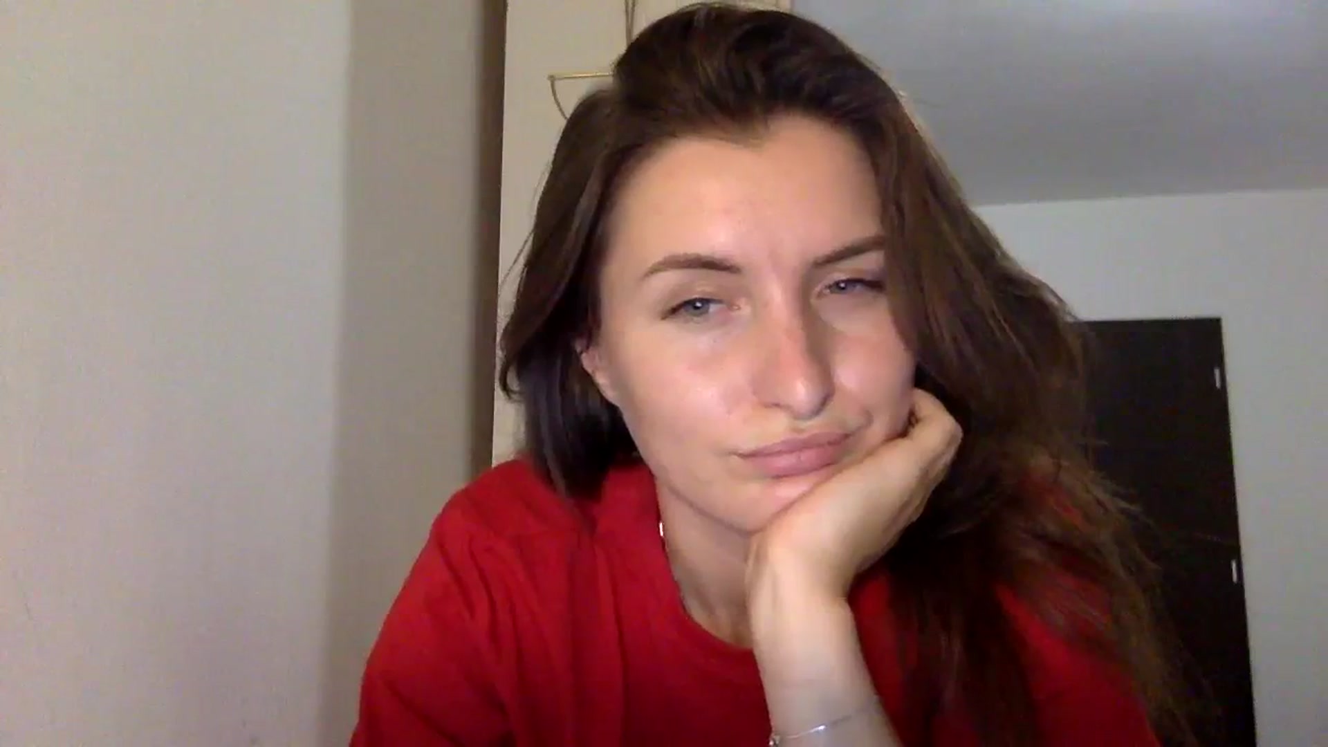 Gallery image thumbnail from EmilyRosier's myfreecams stream on, 11/14/2023, 23:25 image 16 of 20
