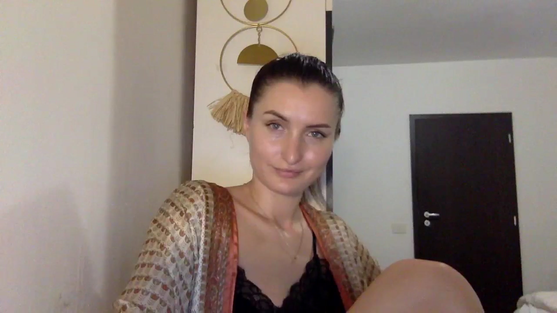 Gallery image thumbnail from EmilyRosier's myfreecams stream on, 11/16/2023, 20:03 image 3 of 20