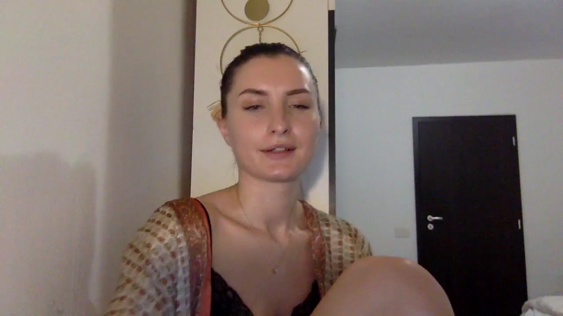 Gallery image thumbnail from EmilyRosier's myfreecams stream on, 11/16/2023, 20:03 image 11 of 20