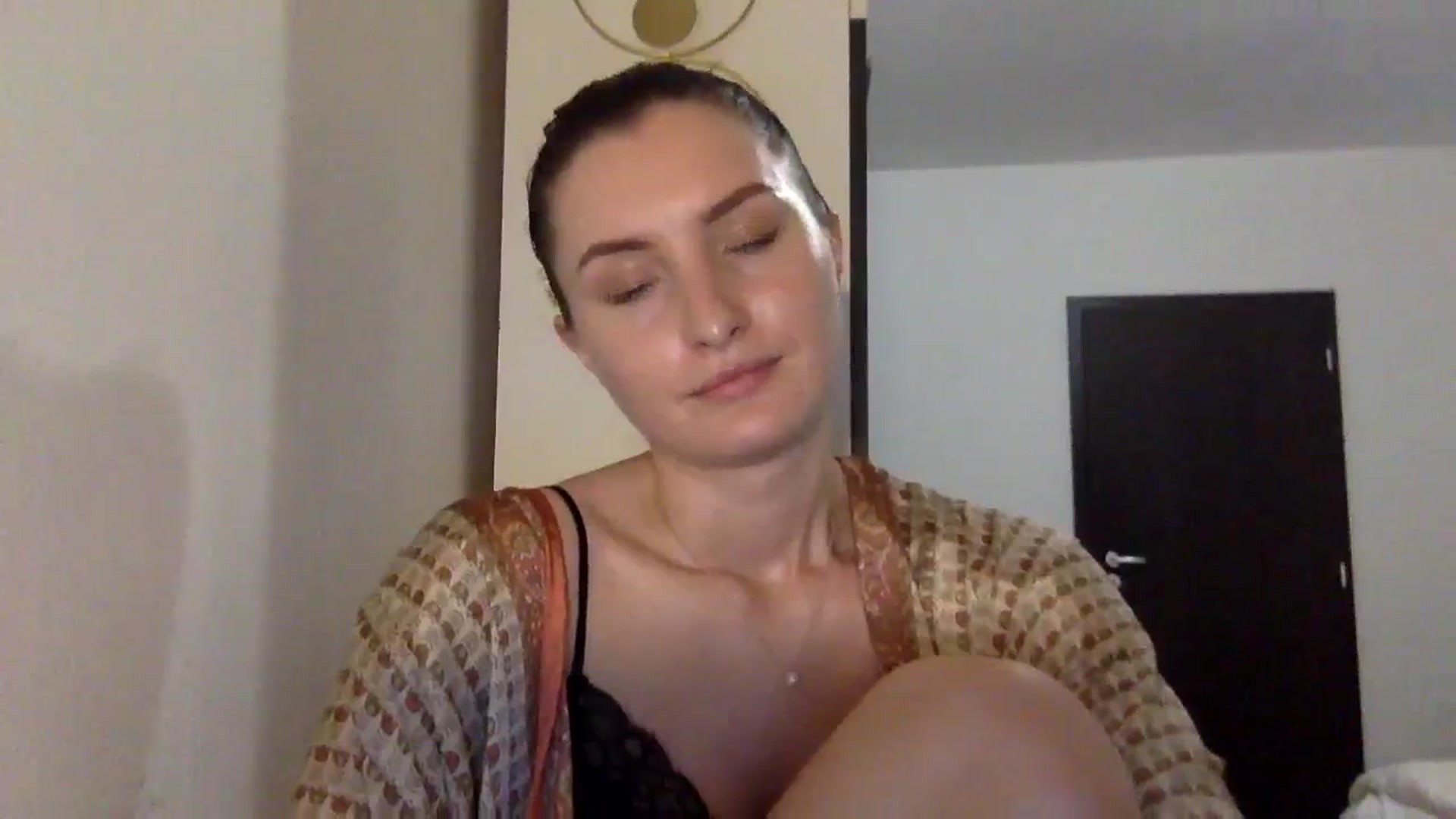 Gallery image thumbnail from EmilyRosier's myfreecams stream on, 11/16/2023, 20:03 image 9 of 20