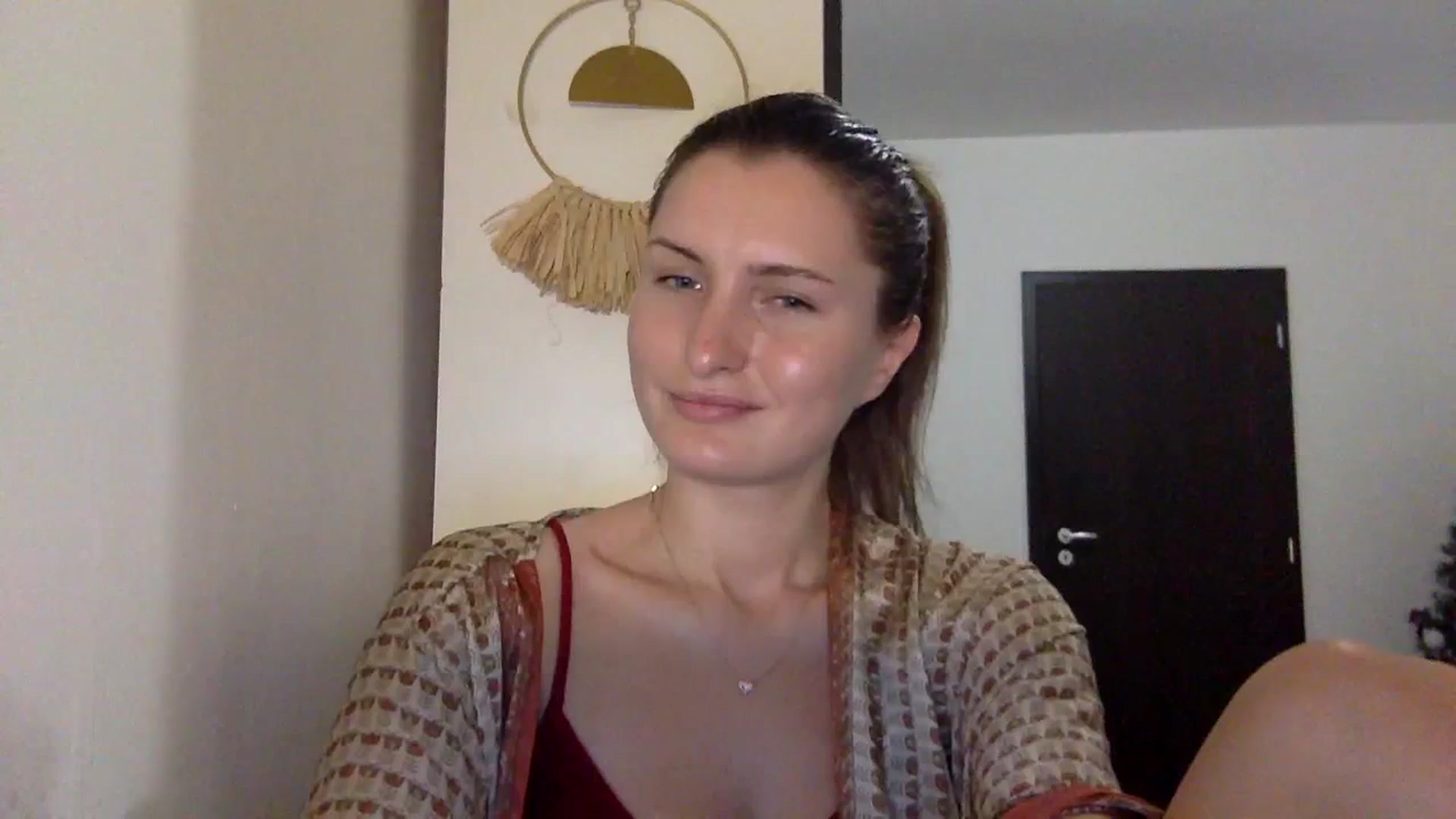 Gallery image thumbnail from EmilyRosier's myfreecams stream on, 11/21/2023, 22:12 image 19 of 20