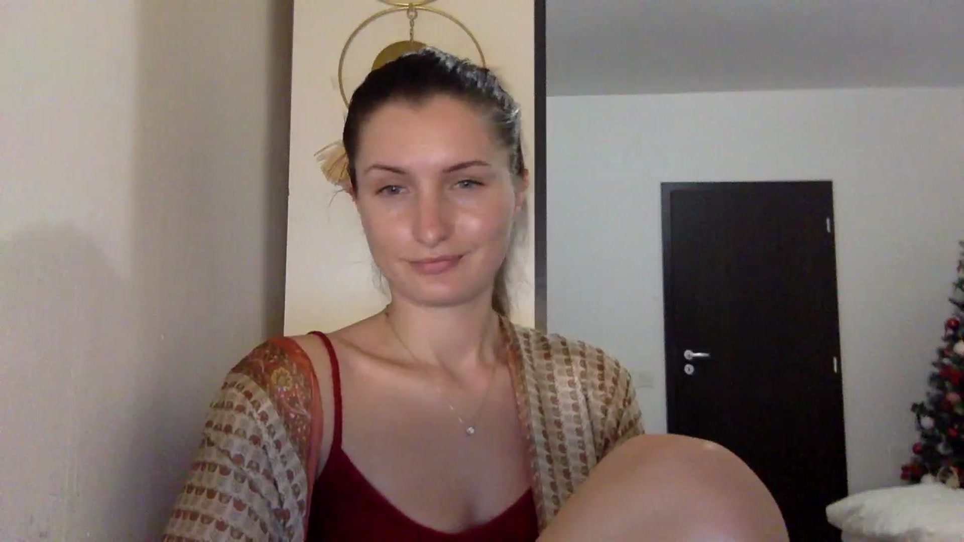 Gallery image thumbnail from EmilyRosier's myfreecams stream on, 11/21/2023, 22:12 image 3 of 20