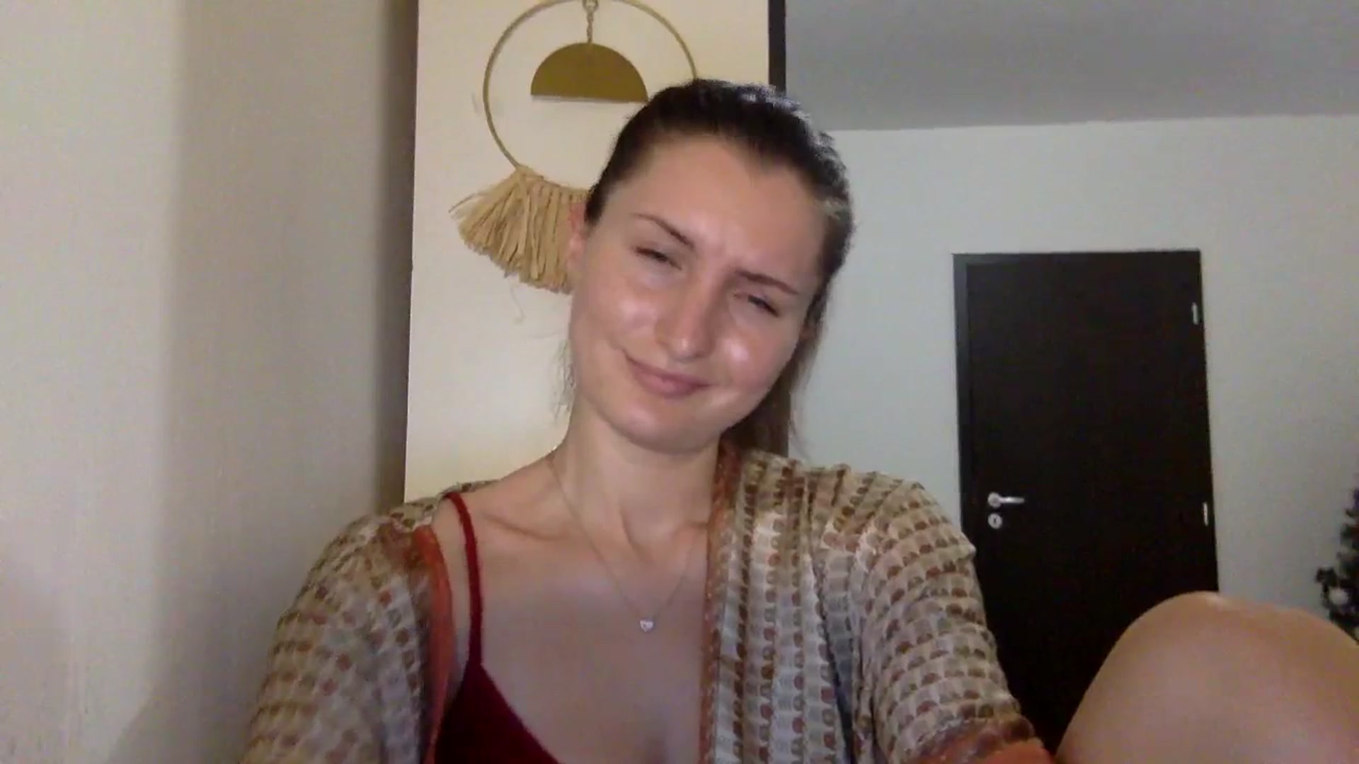 Gallery image thumbnail from EmilyRosier's myfreecams stream on, 11/21/2023, 22:12 image 18 of 20