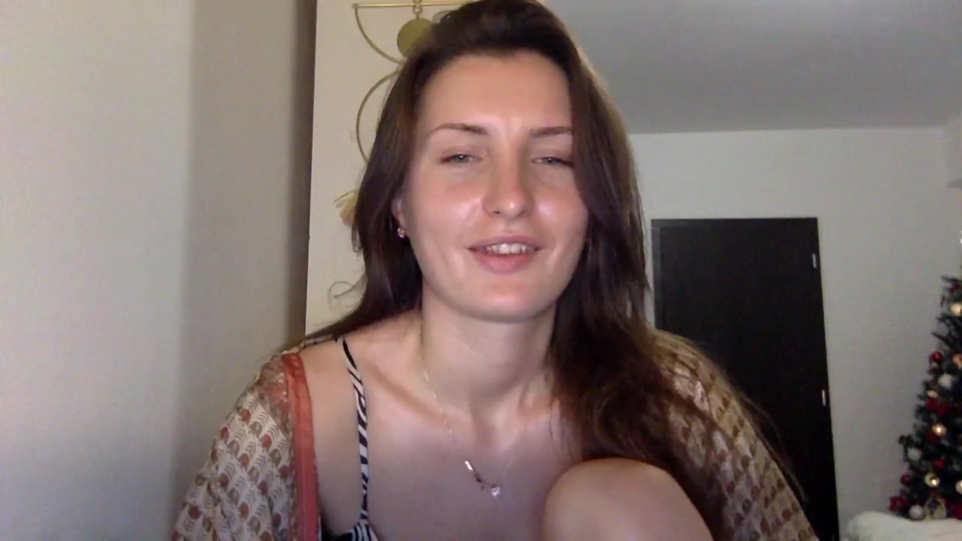 Gallery image thumbnail from EmilyRosier's myfreecams stream on, 11/23/2023, 24:30 image 11 of 20