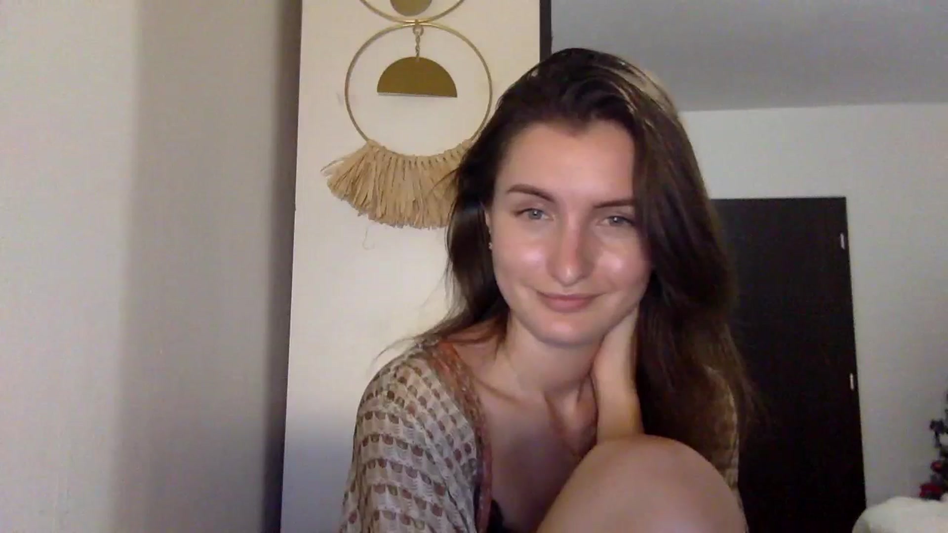 Gallery image thumbnail from EmilyRosier's myfreecams stream on, 11/23/2023, 22:59 image 18 of 20