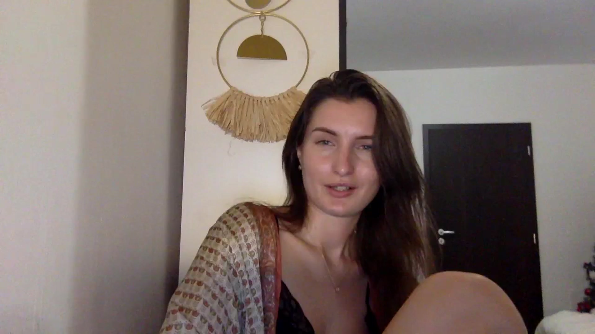 Gallery image thumbnail from EmilyRosier's myfreecams stream on, 11/23/2023, 22:59 image 5 of 20