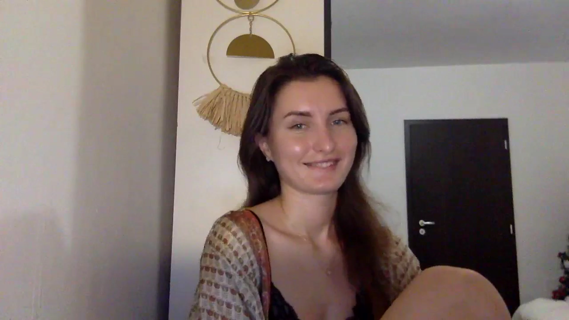 Gallery image thumbnail from EmilyRosier's myfreecams stream on, 11/23/2023, 22:59 image 6 of 20