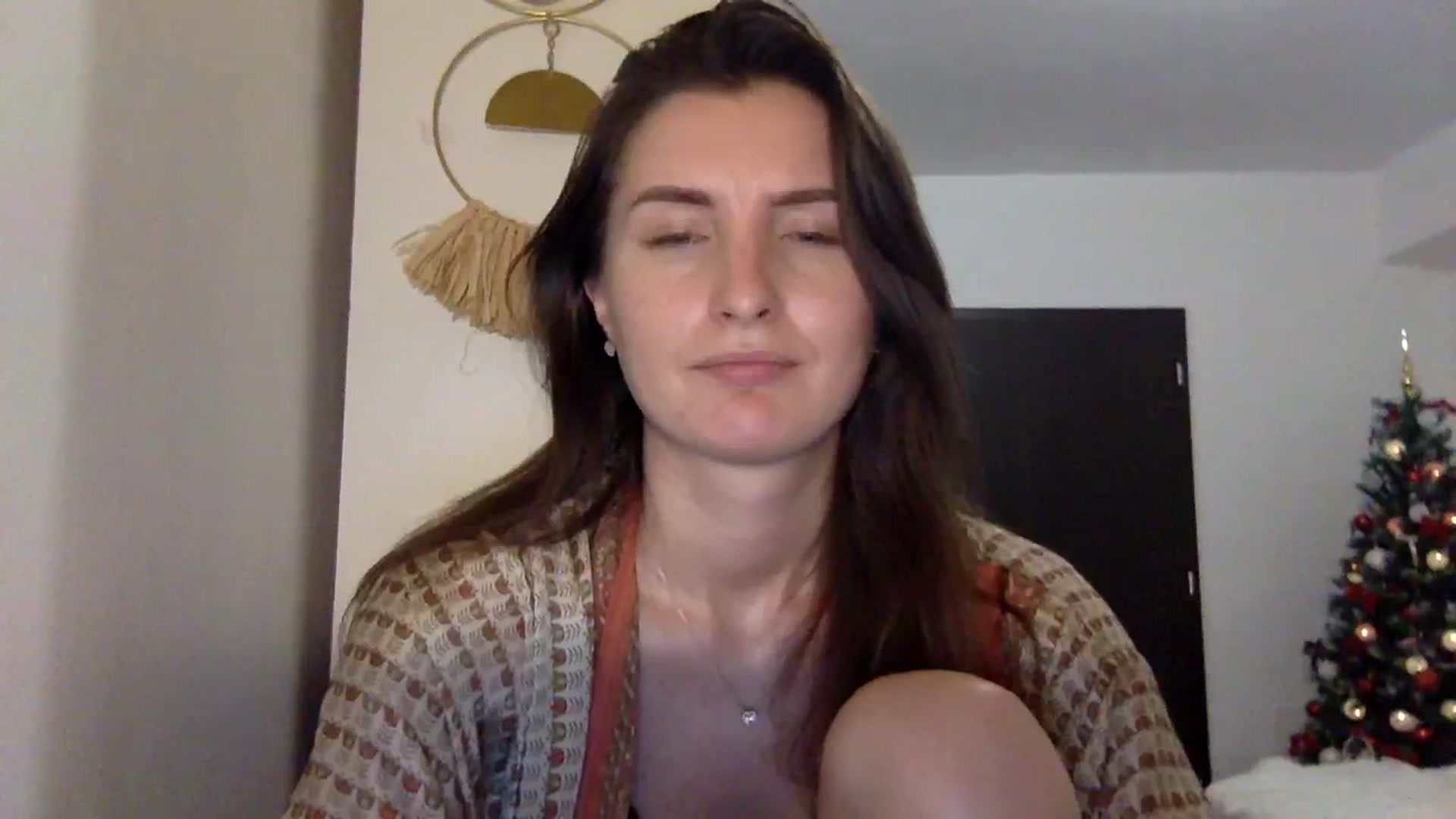 Gallery image thumbnail from EmilyRosier's myfreecams stream on, 11/23/2023, 23:56 image 2 of 20