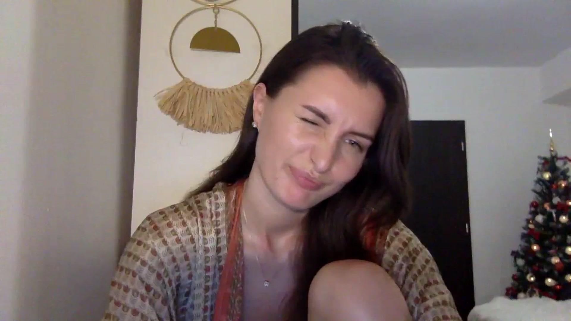 Gallery image thumbnail from EmilyRosier's myfreecams stream on, 11/23/2023, 23:56 image 10 of 20