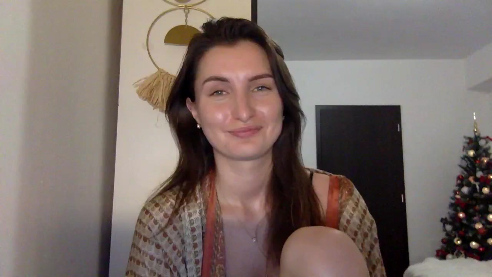 Gallery image thumbnail from EmilyRosier's myfreecams stream on, 11/23/2023, 23:56 image 8 of 20