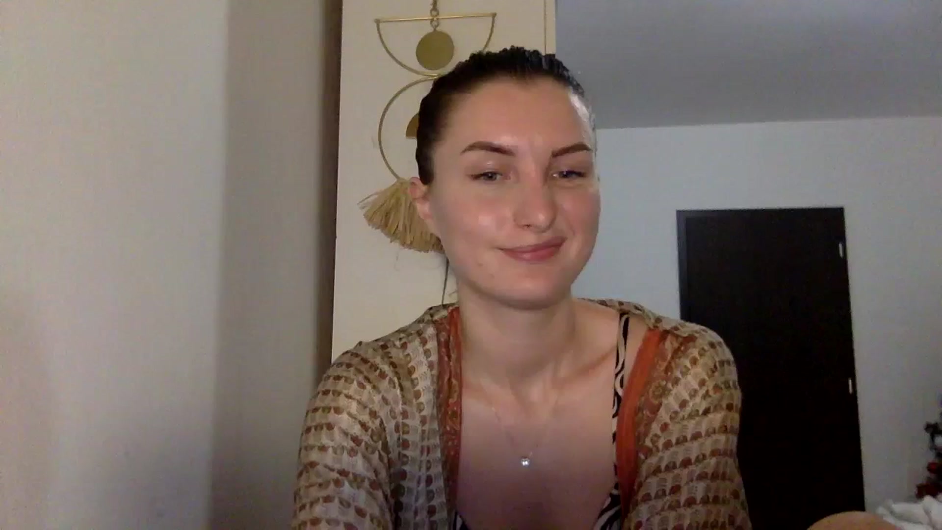 Gallery image thumbnail from EmilyRosier's myfreecams stream on, 11/27/2023, 22:12 image 9 of 20