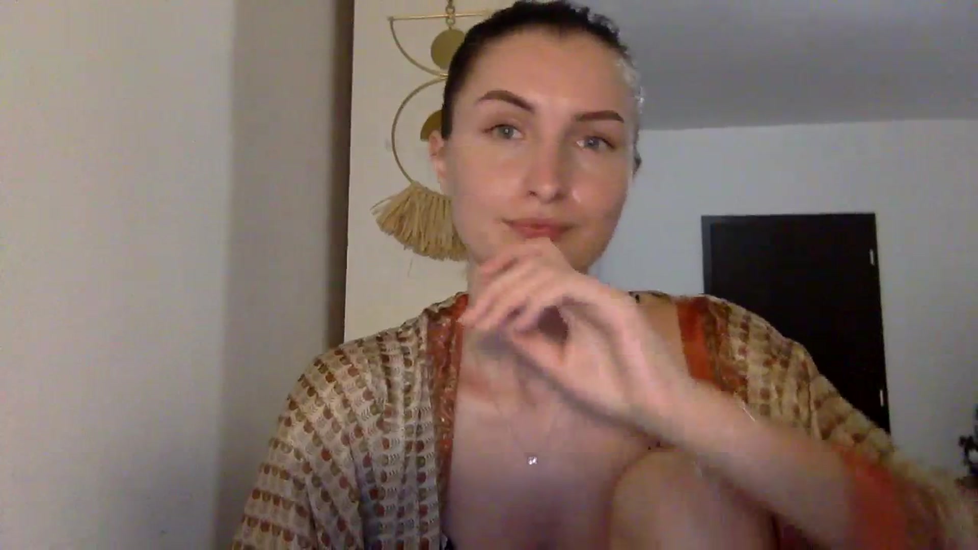 Gallery image thumbnail from EmilyRosier's myfreecams stream on, 11/27/2023, 22:12 image 20 of 20