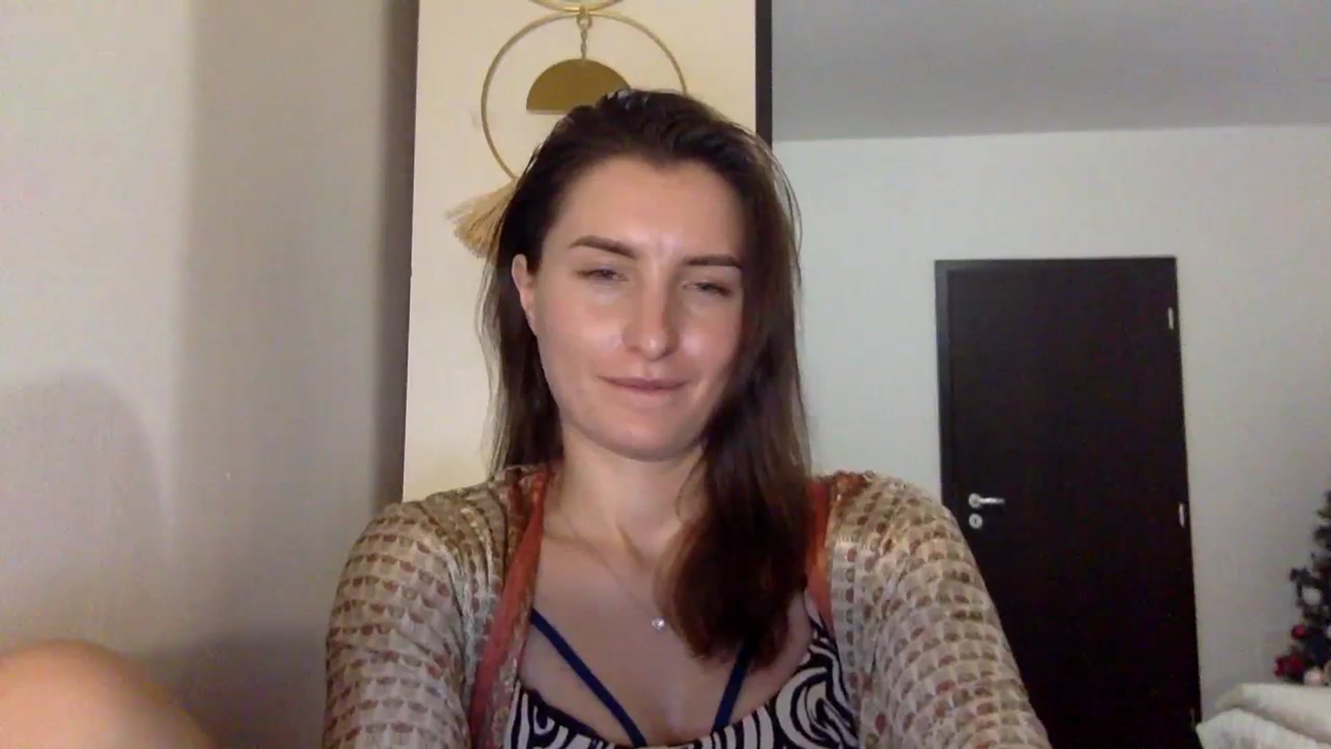 Gallery image thumbnail from EmilyRosier's myfreecams stream on, 12/08/2023, 21:23 image 18 of 20