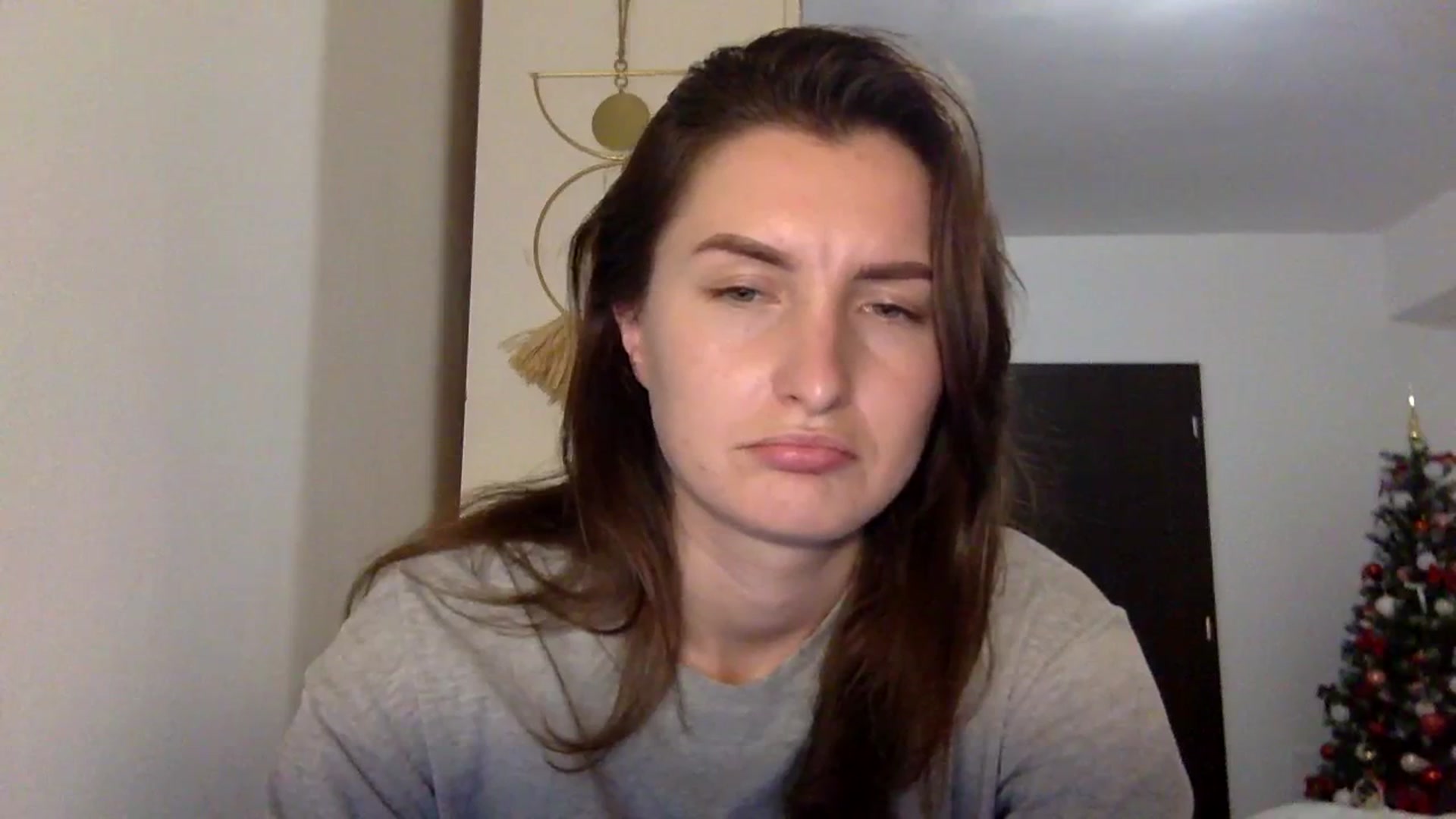 Gallery image thumbnail from EmilyRosier's myfreecams stream on, 12/11/2023, 23:16 image 12 of 20