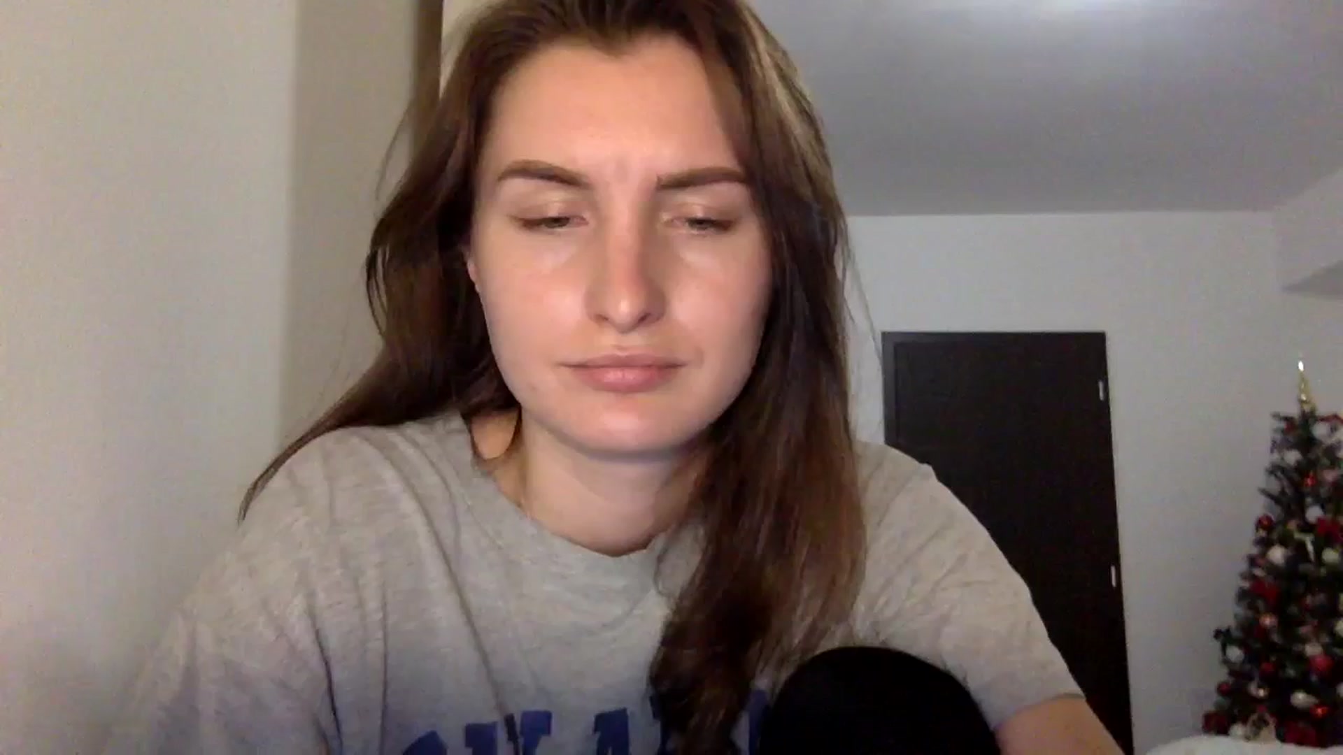 Gallery image thumbnail from EmilyRosier's myfreecams stream on, 12/11/2023, 23:16 image 1 of 20